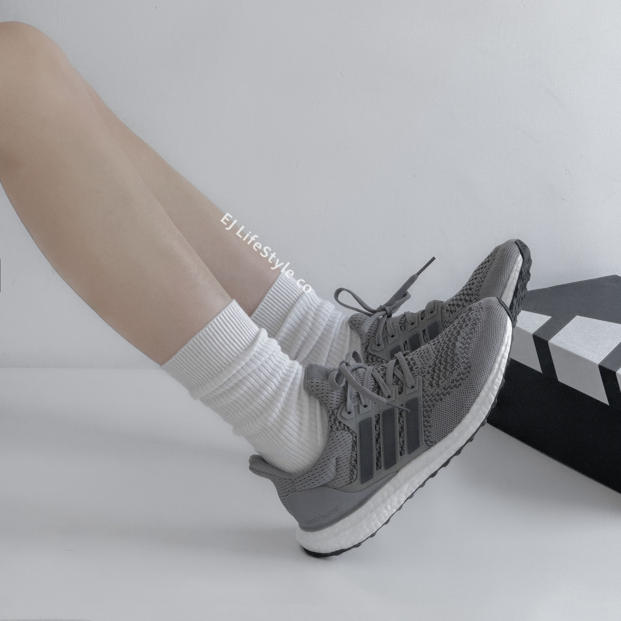 ADIDAS ULTRABOOST 1.0 鐵灰 彈力包覆 慢跑 男鞋 HQ4200 / 現貨