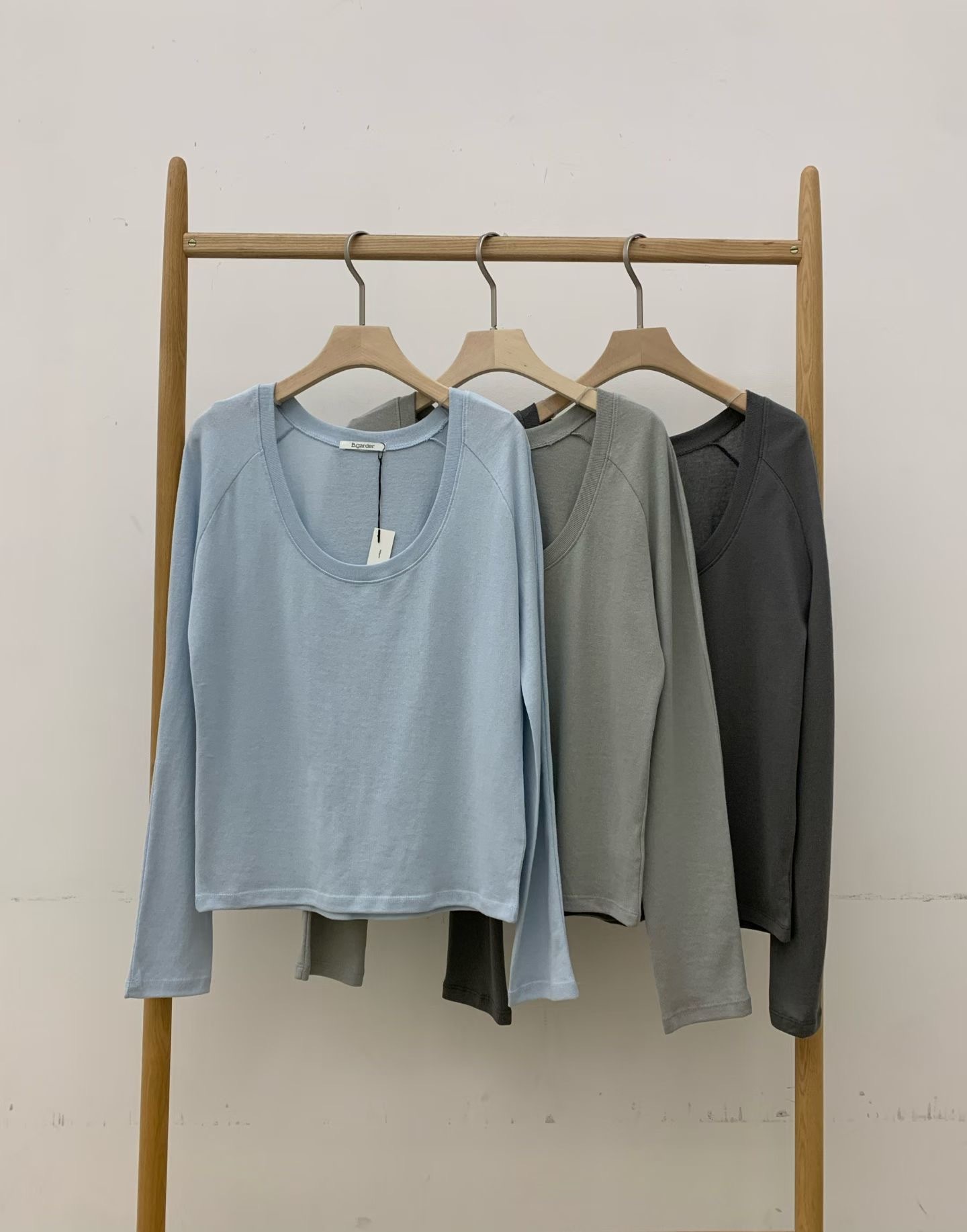 BG2611 Big U-neck Tee