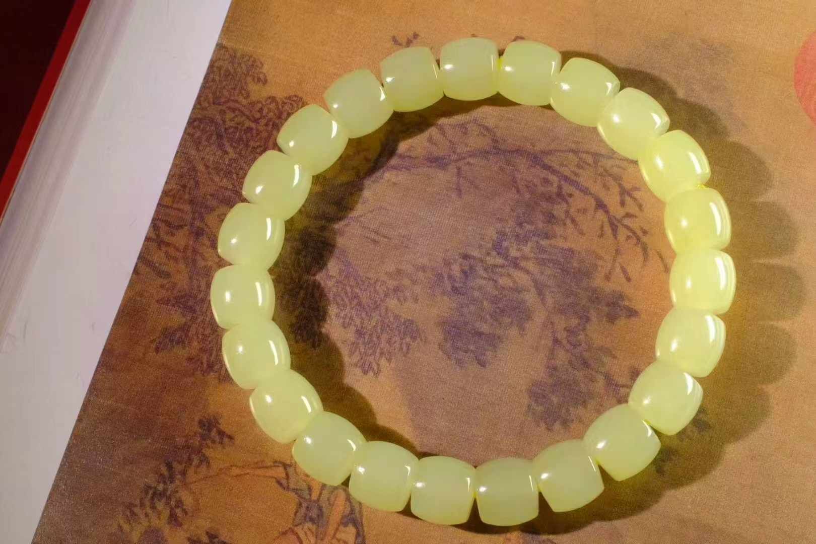 1977 和田玉黃口直切手串 (8-9mm直徑)