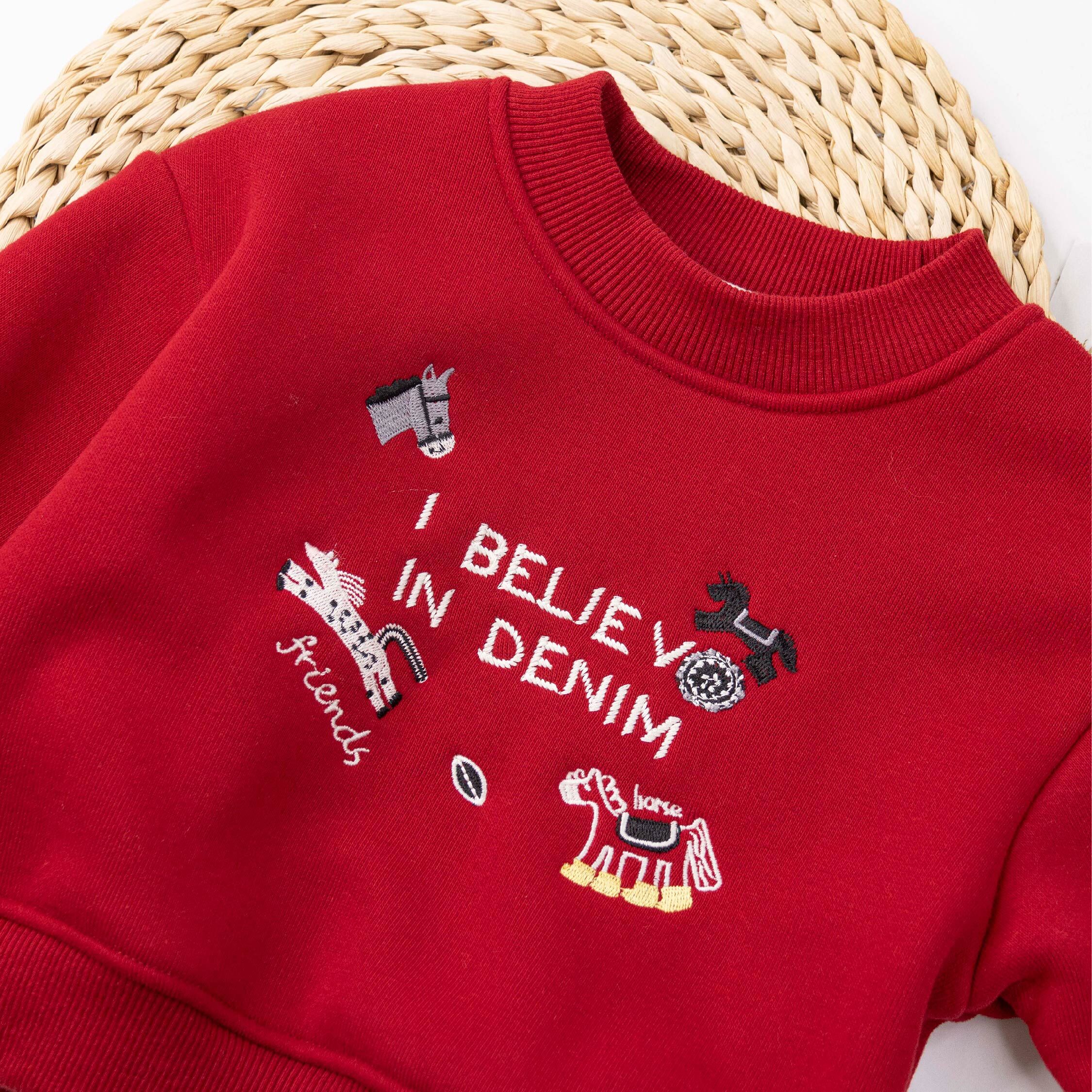 【H55965】奔跑馬兒刺繡內刷毛上衣