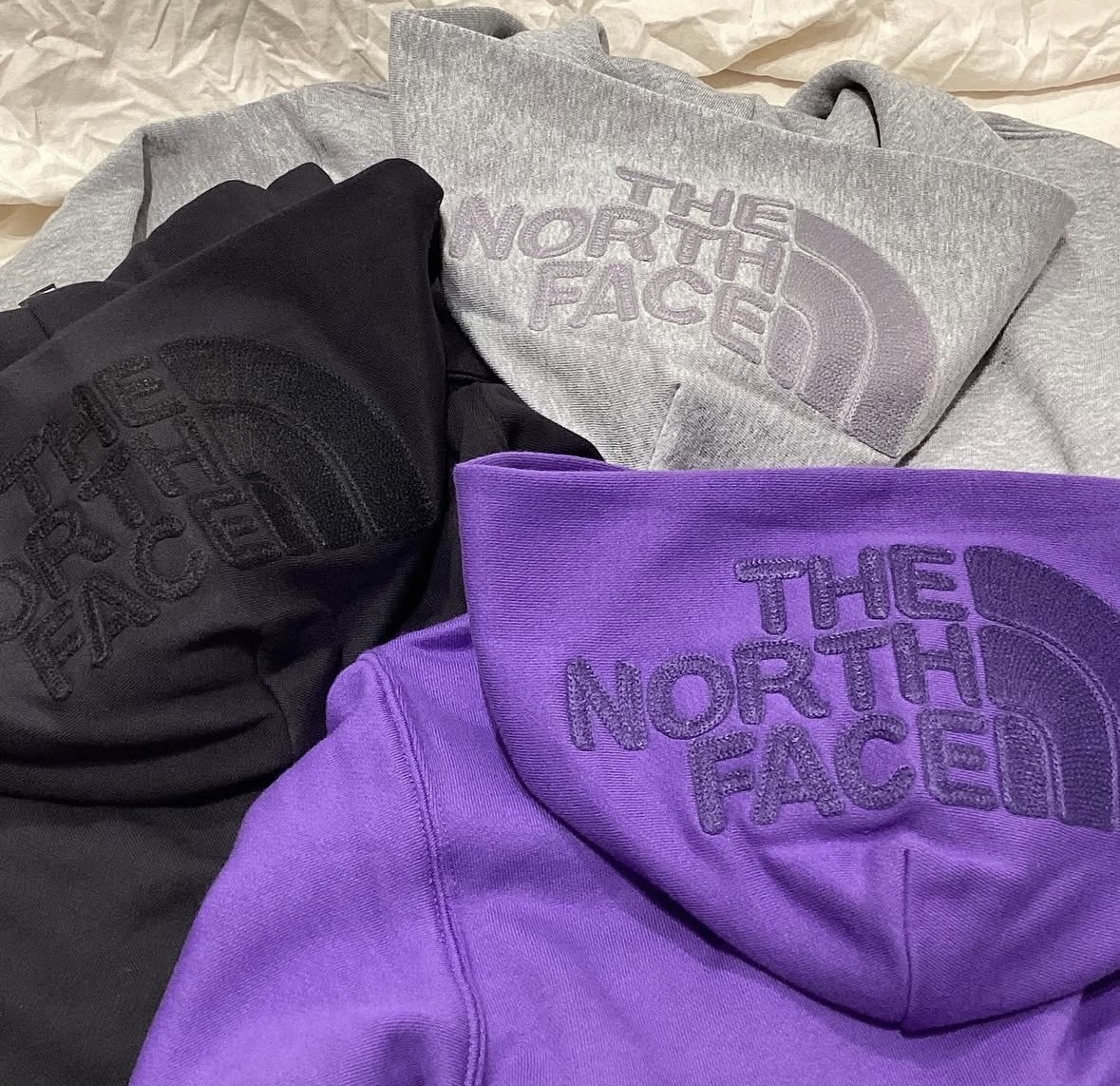 日本 THE NORTH FACE 兒童背殺大LOGO刷毛連帽外套
