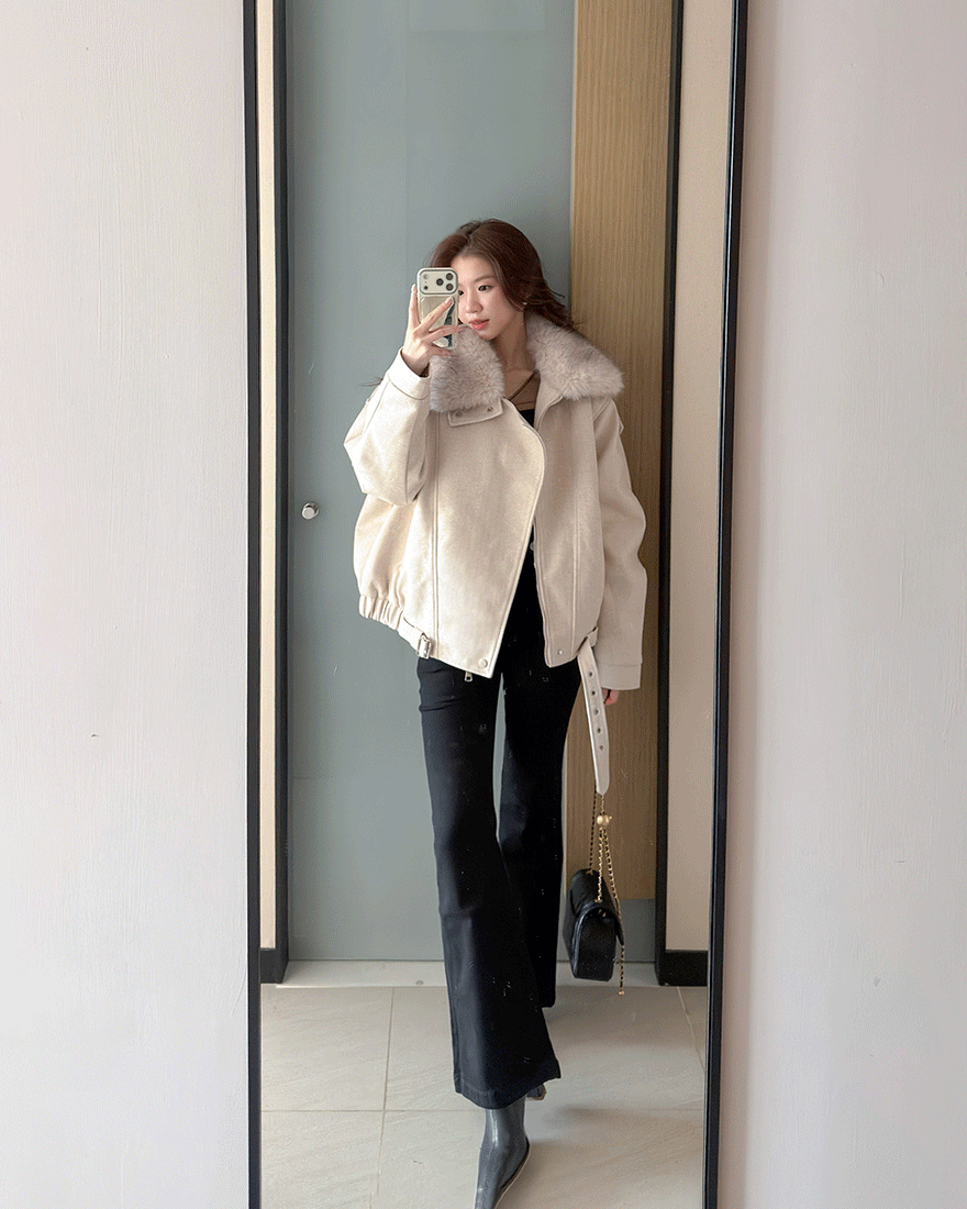 LINA LINA狎鷗亭風範蓬鬆毛領騎士毛呢羽絨外套-奶茶杏