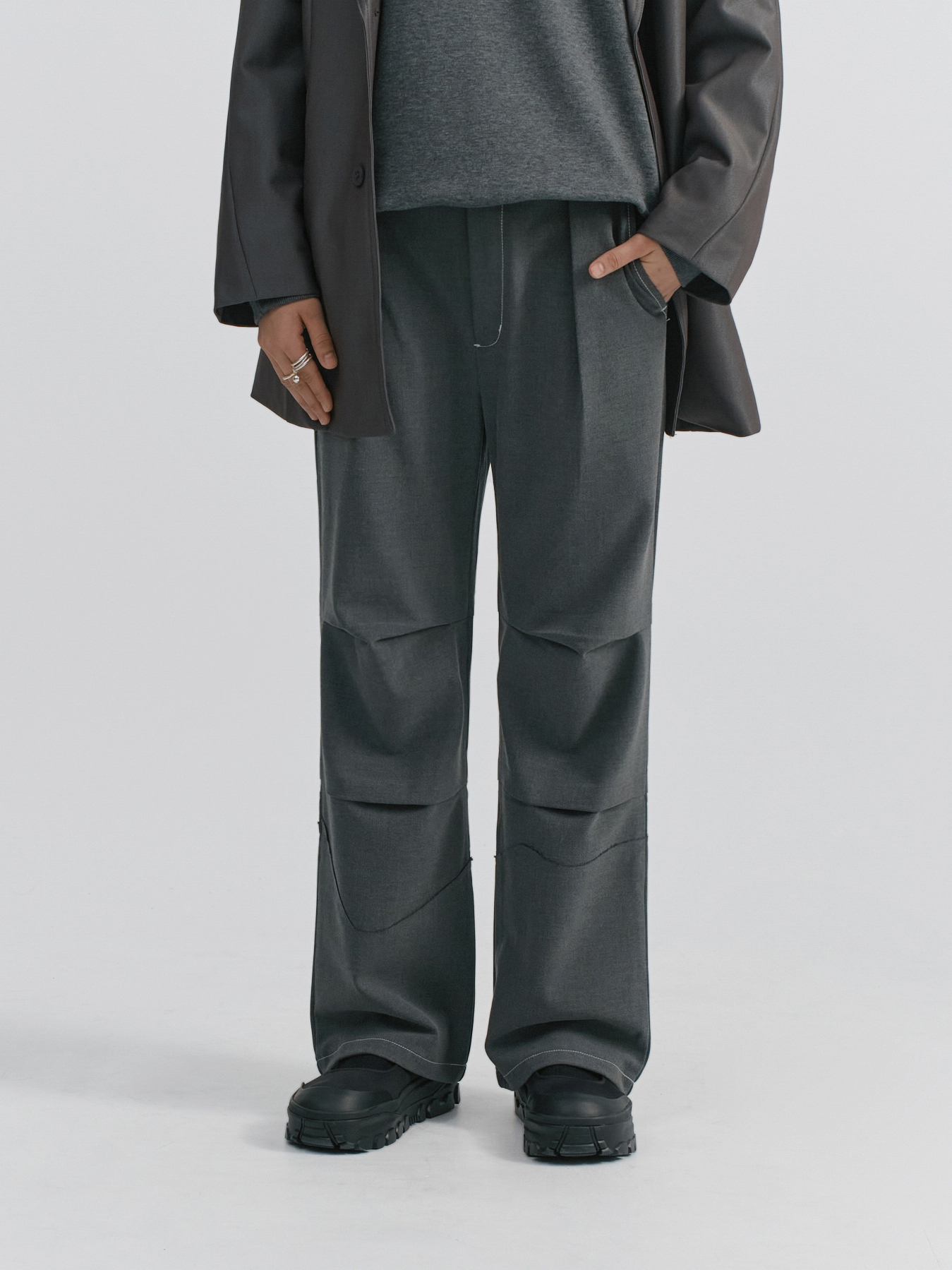 MELSIGN X mouggan - SIDE SEAM PANTS - DARK GREY