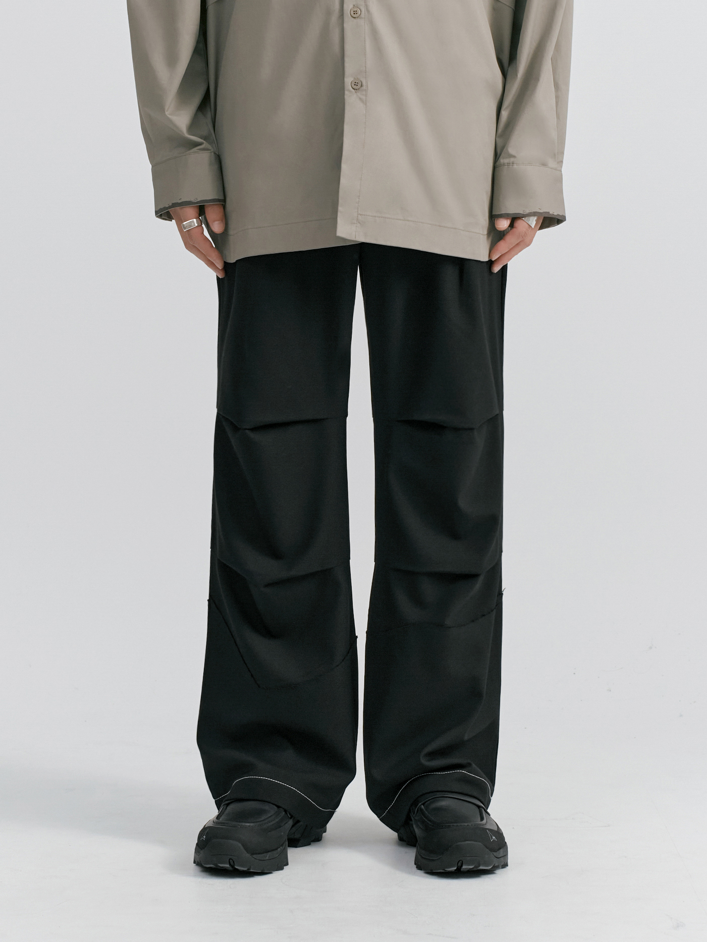 MELSIGN X mouggan - SIDE SEAM PANTS - BLACK