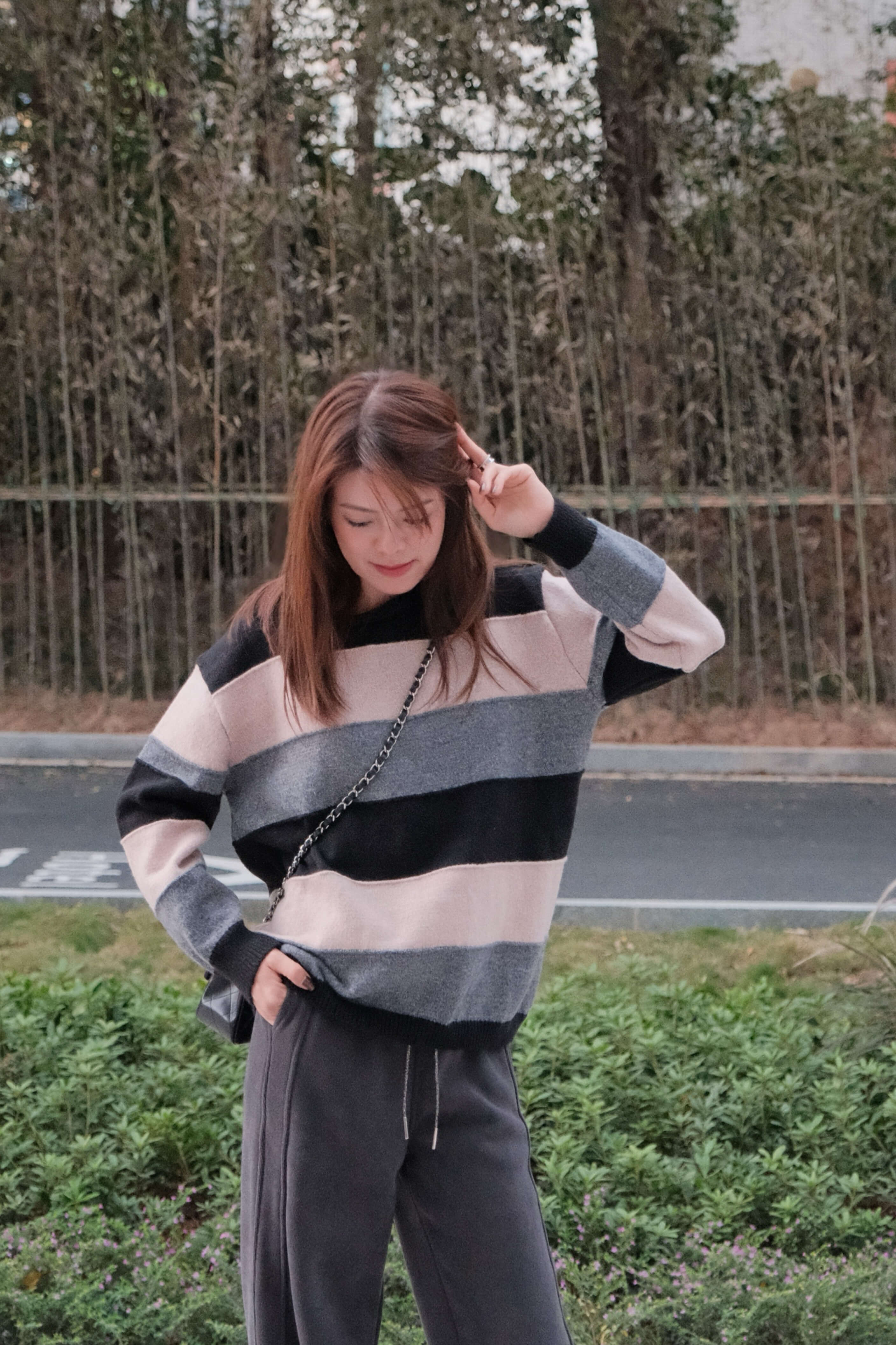 Colorblock Striped Overfit Sweater_KN261L08