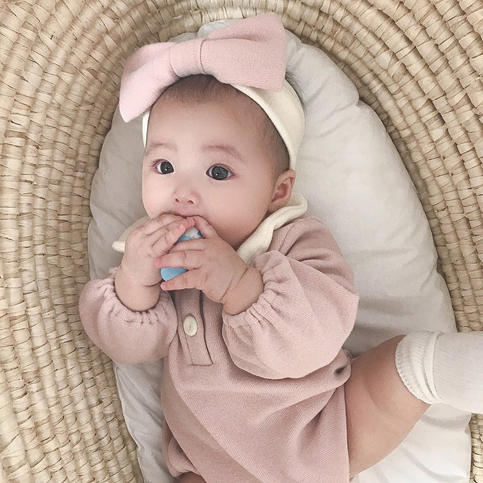 甜美娃娃領包屁衣附髮帶(66-90)