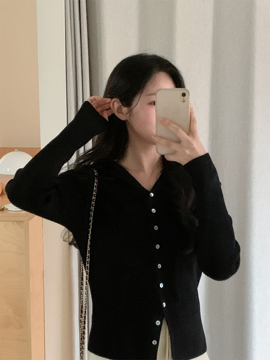 韓國Cherrykoko授權 優雅顯瘦修身排釦連帽針織衫