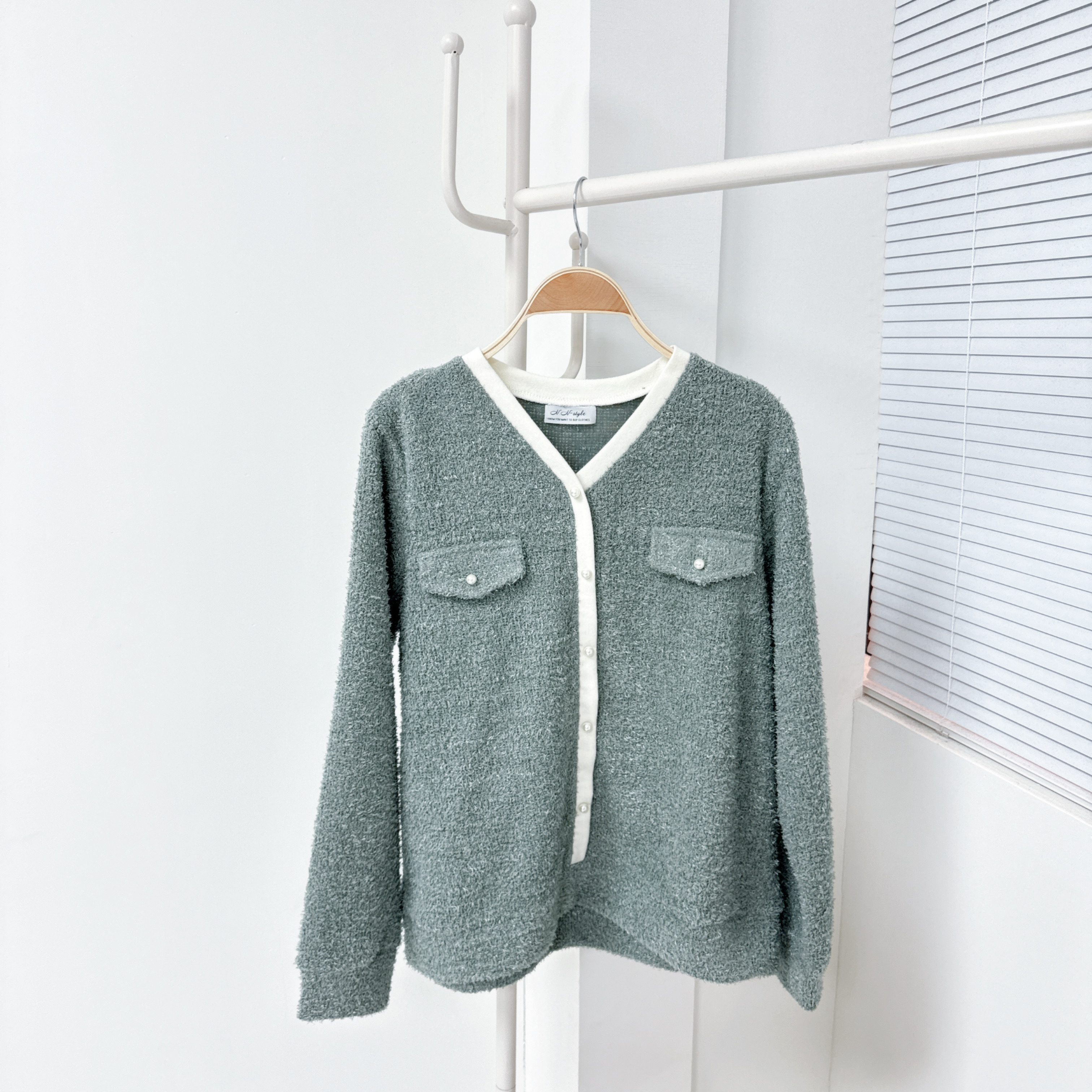 【廠家制】假外套款珍珠鈕TOP (S36)