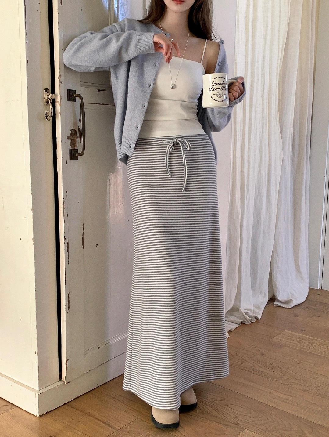 【21/1完額外95折優惠！首批優惠價預訂】$99 跑量價！韓國絨毛條紋長裙（3色）