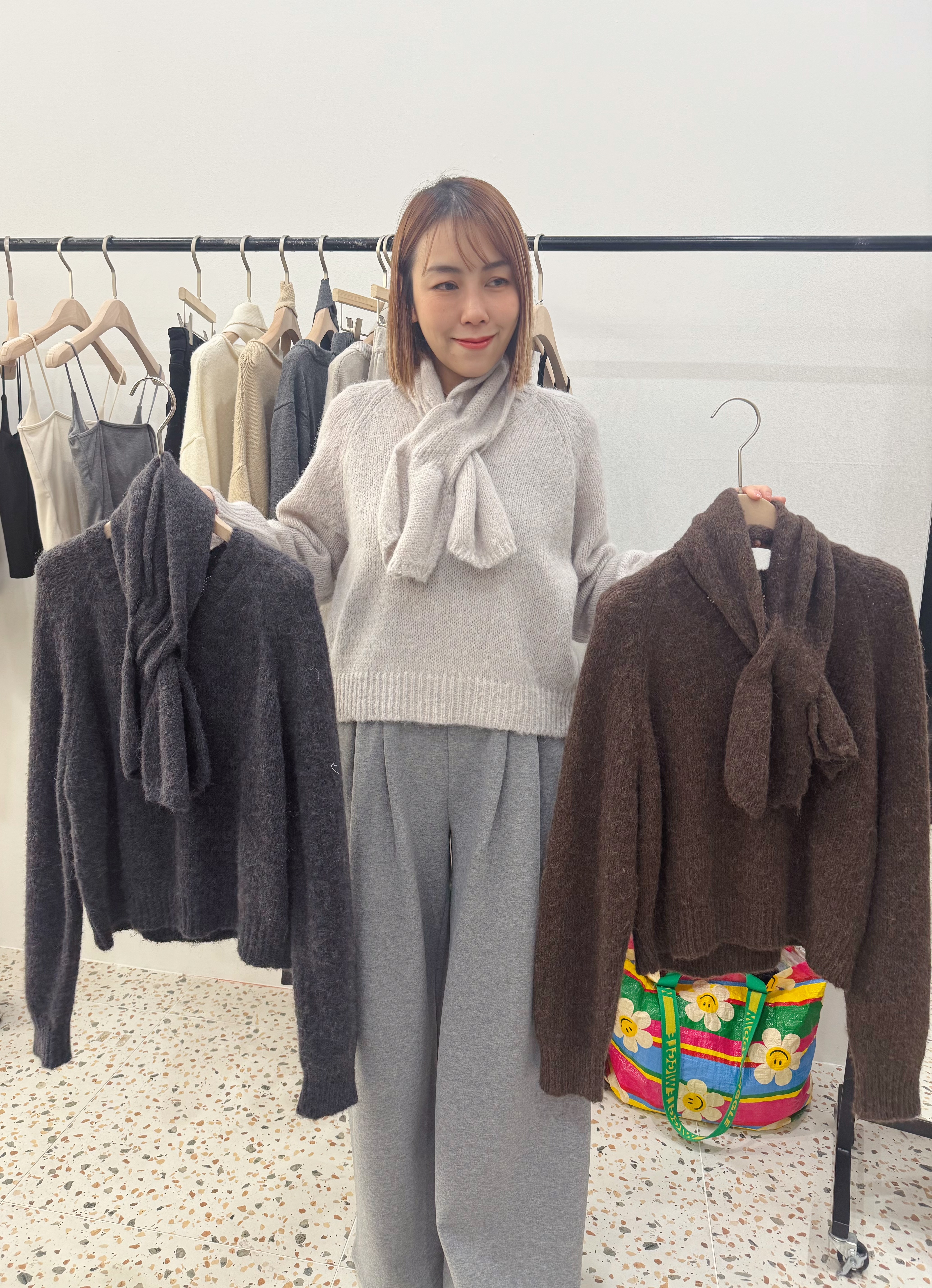 A1DA12A #4055V 領冷衫^4色