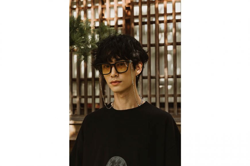 MELSIGN x KlassiC. - Metallic Asymmetric Necklace (Glasses Chain)