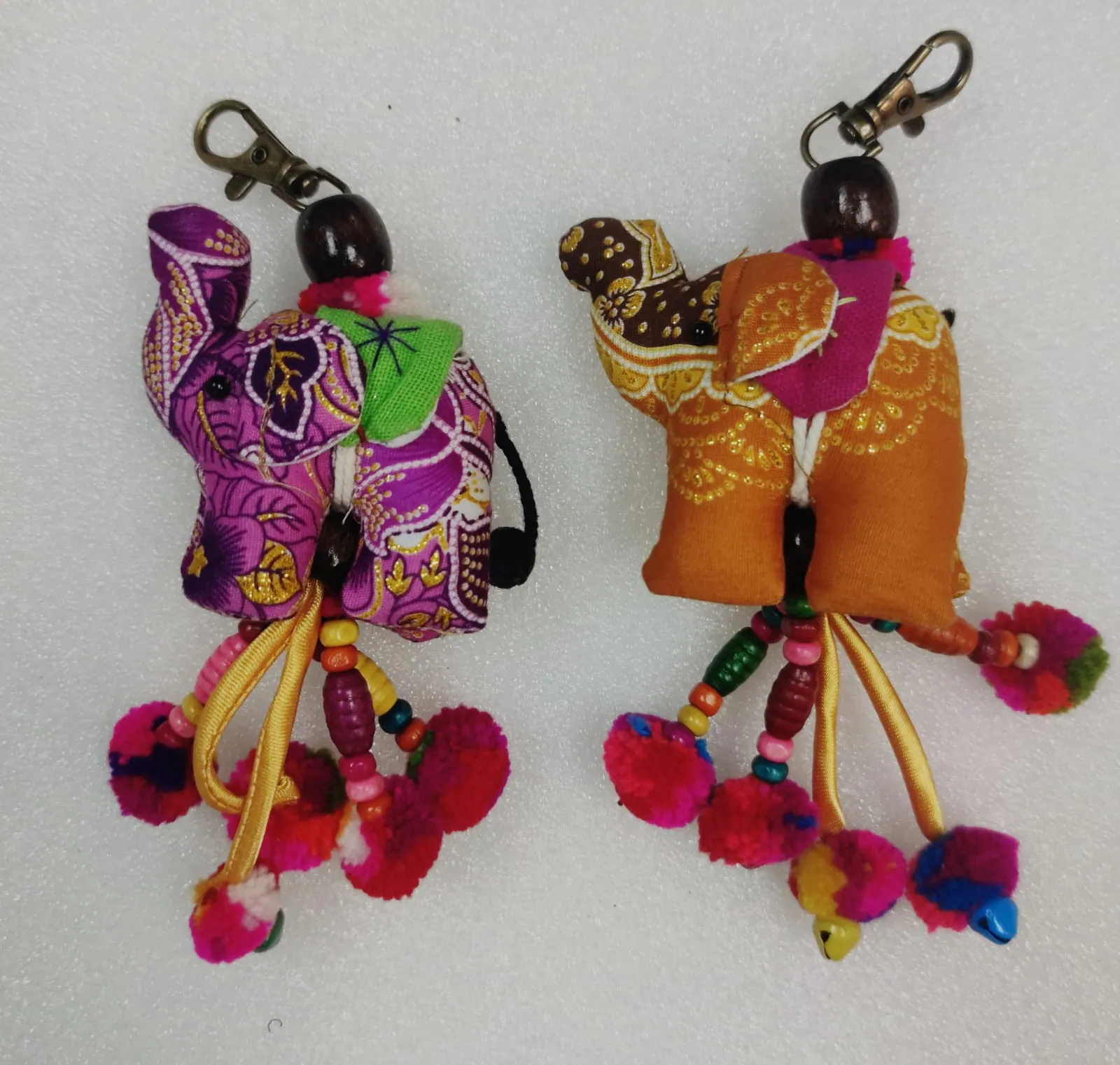 4G220 泰國手工大象吊飾鎖匙扣 *款式隨機 & 不設選款& 不設退換貨*