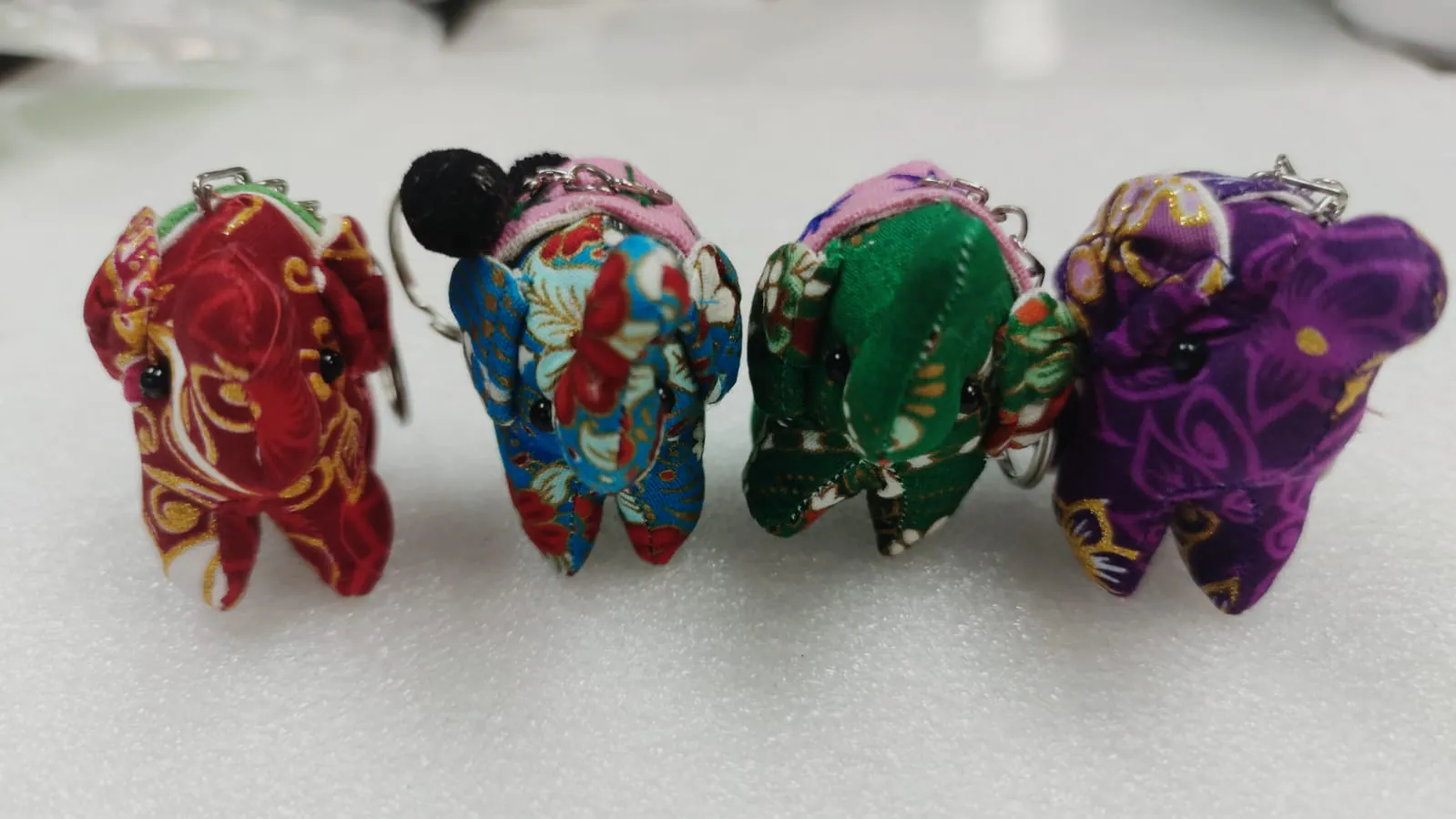 4G221 泰國手工大象公仔鎖匙扣 *款式隨機 & 不設選款& 不設退換貨*