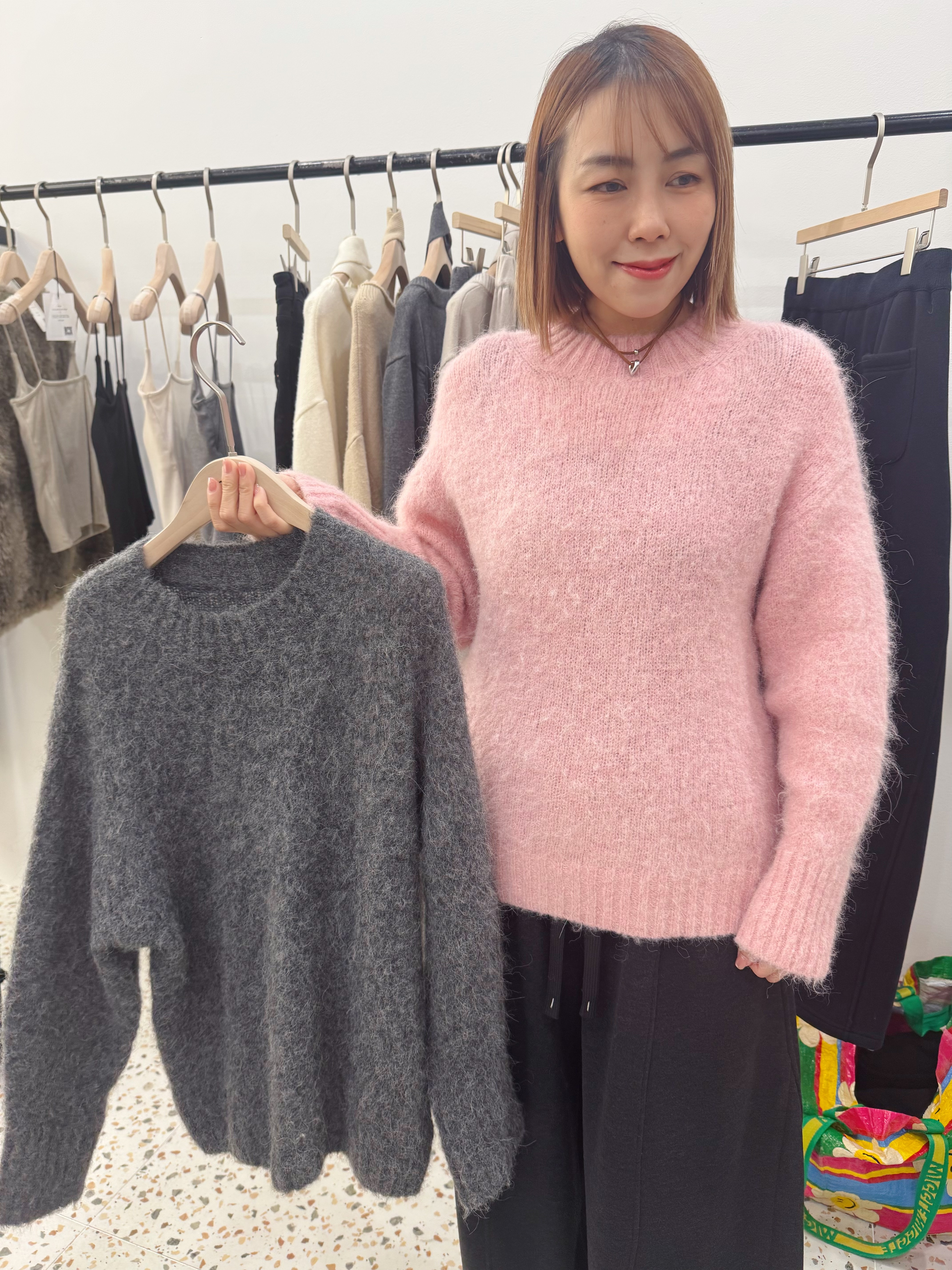 A1DA13 #4056圓領冷衫*3色