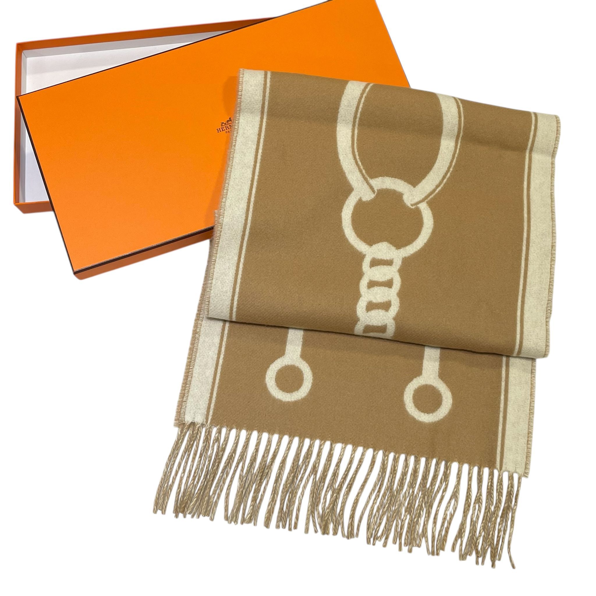 HERMES Scarf  30x160cm Mall Camel/Ivoire 100% Cashmere HERMES 圍巾 卡其色羊絨 #BRAND NEW #香榭站正品