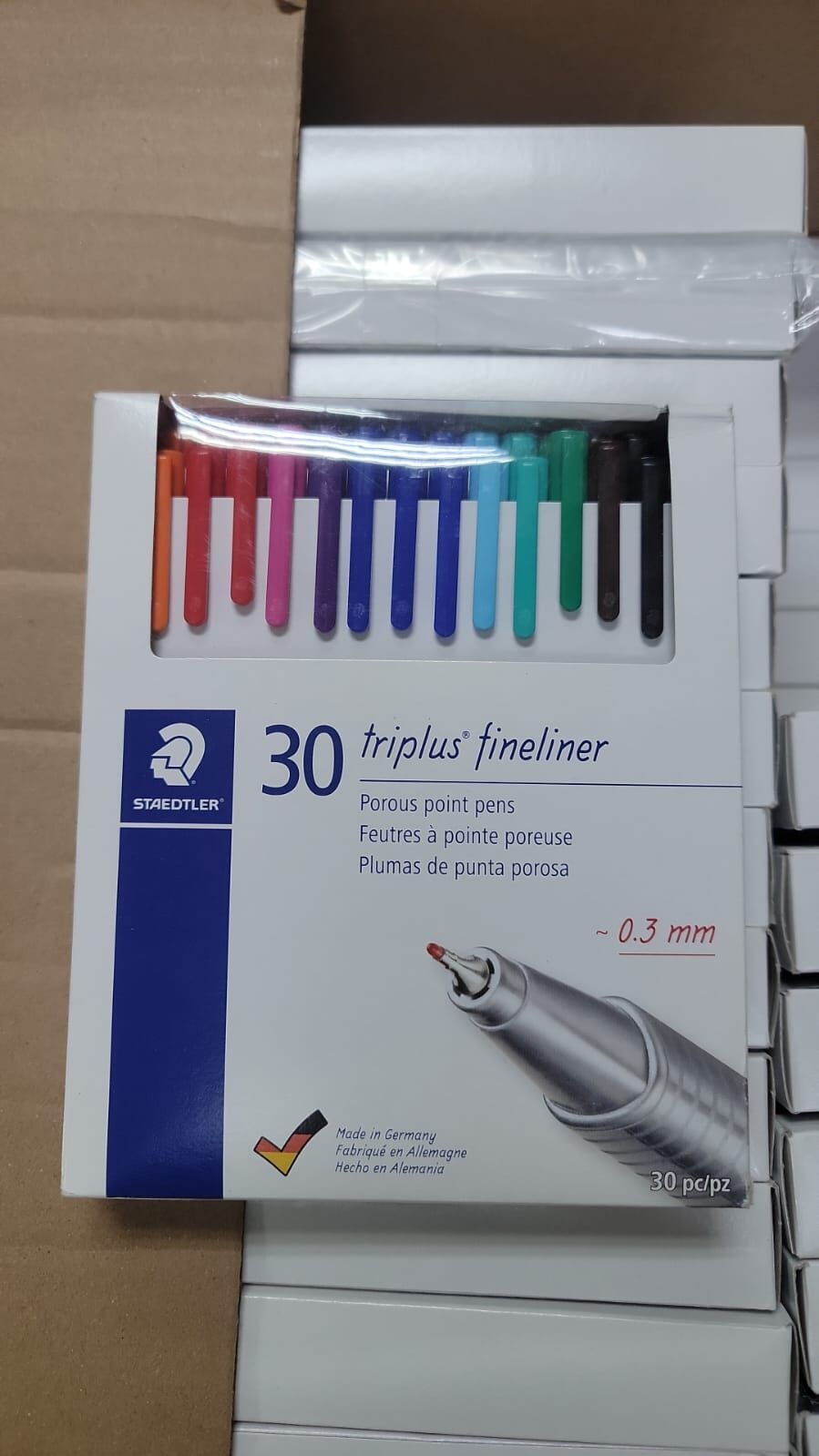 4G225 Staedtler Triplus Fineliner施德樓三角形幼線筆 (30支裝)