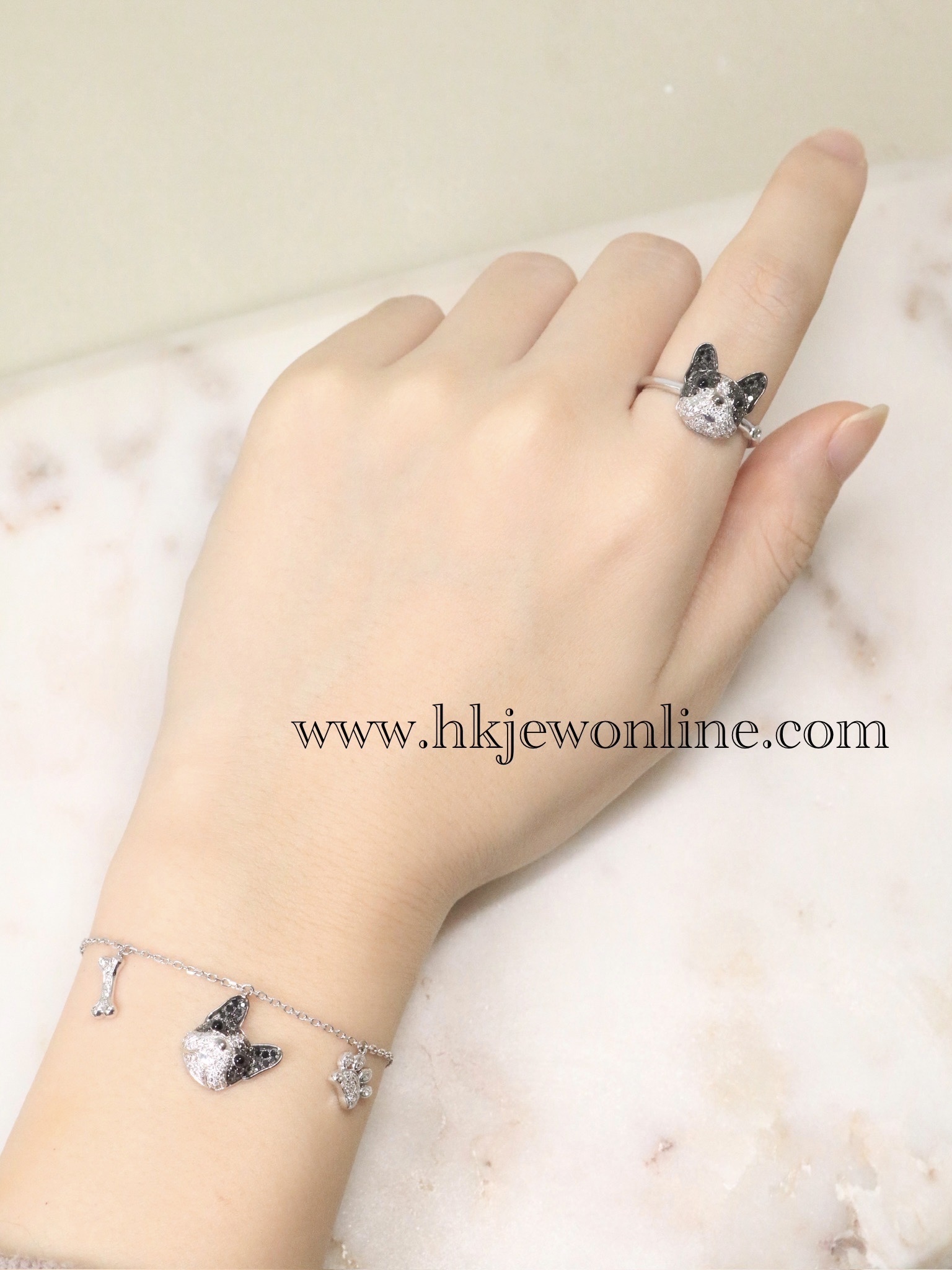 18K White Gold Diamond French Bulldog Jewelry Collection (Bracelet / Bangle / Ring)