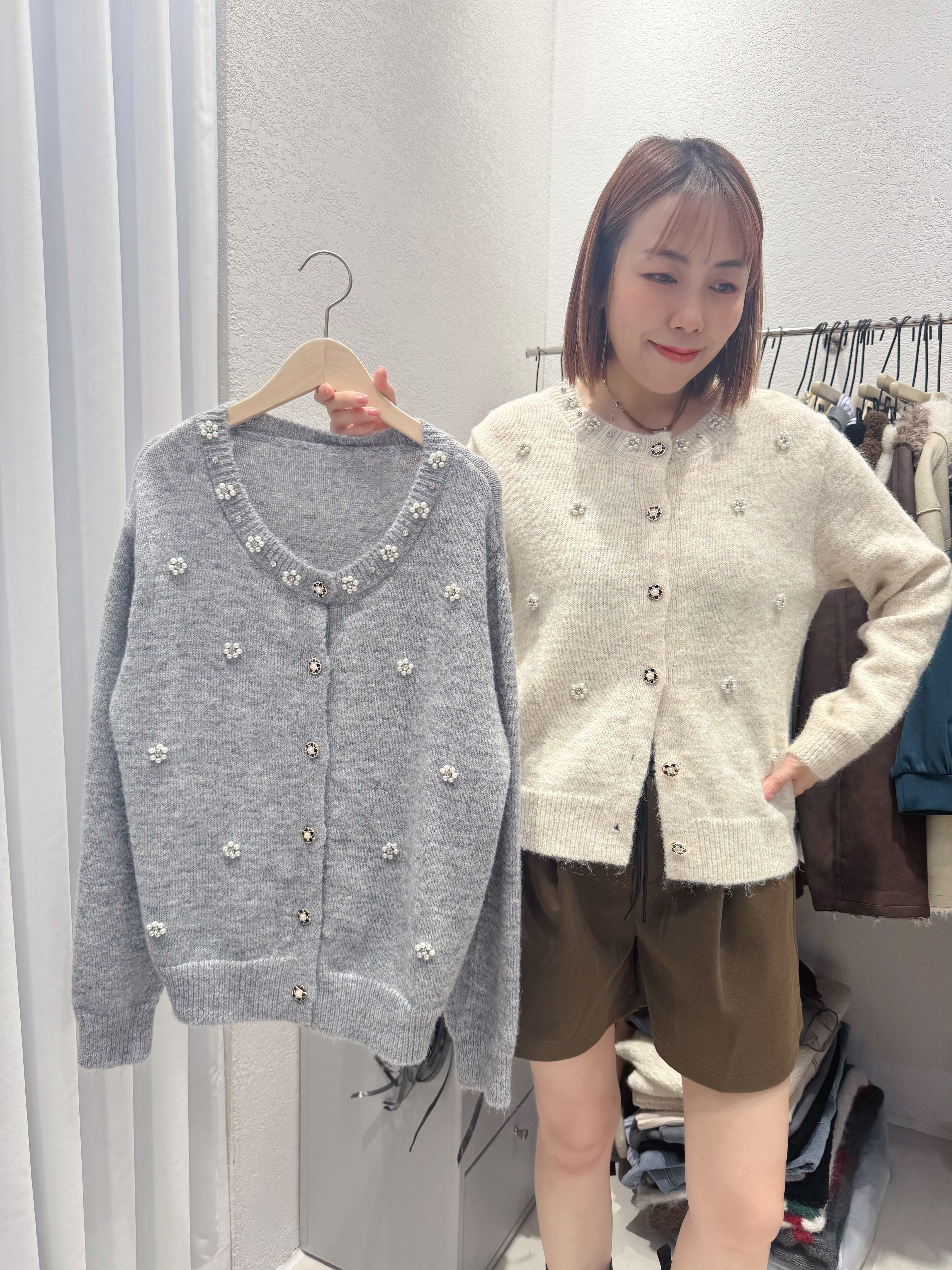 A1MO19 圓領珍珠花冷外套*2色