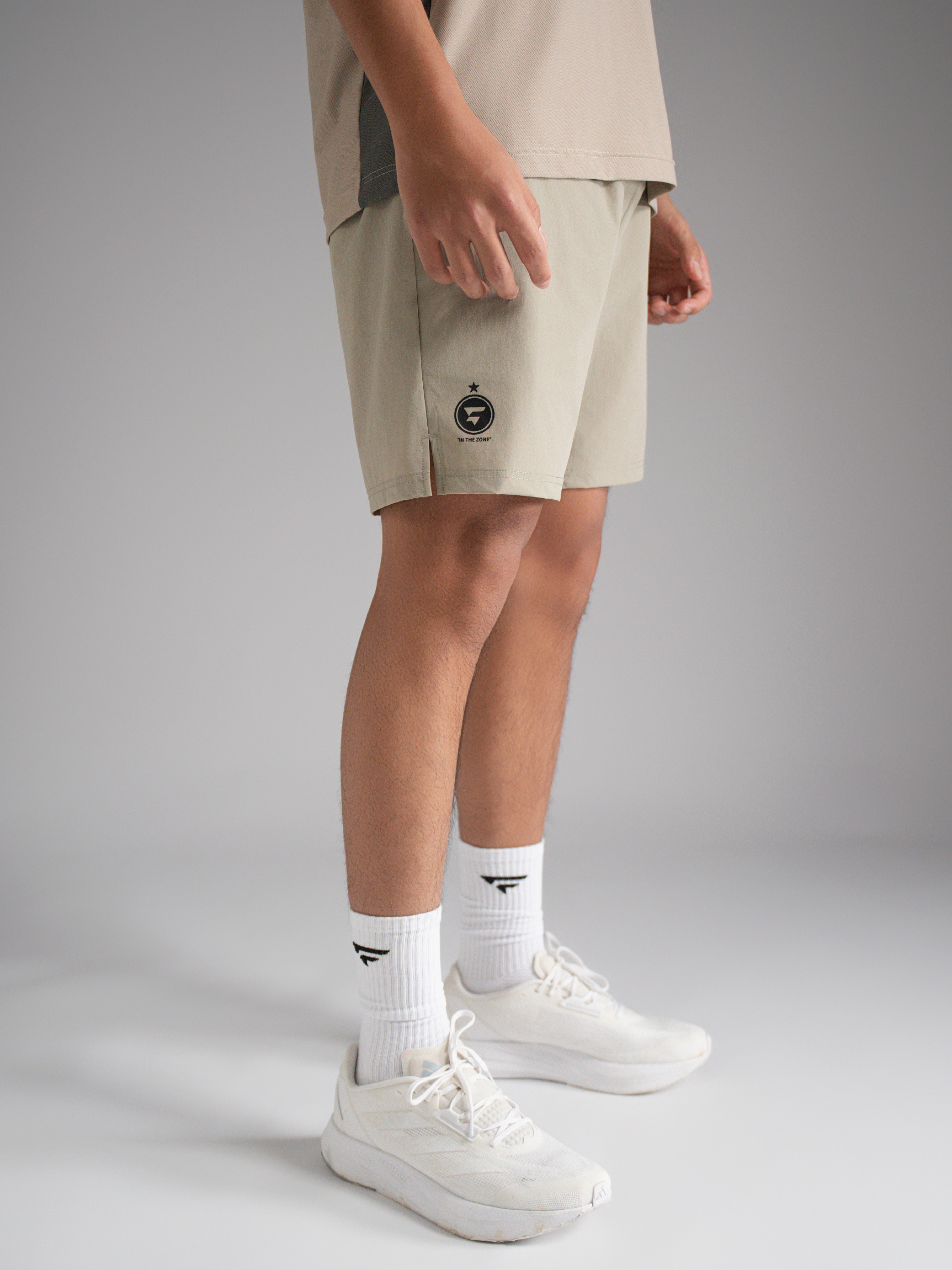 徽章拼接全能機能短褲-成人款