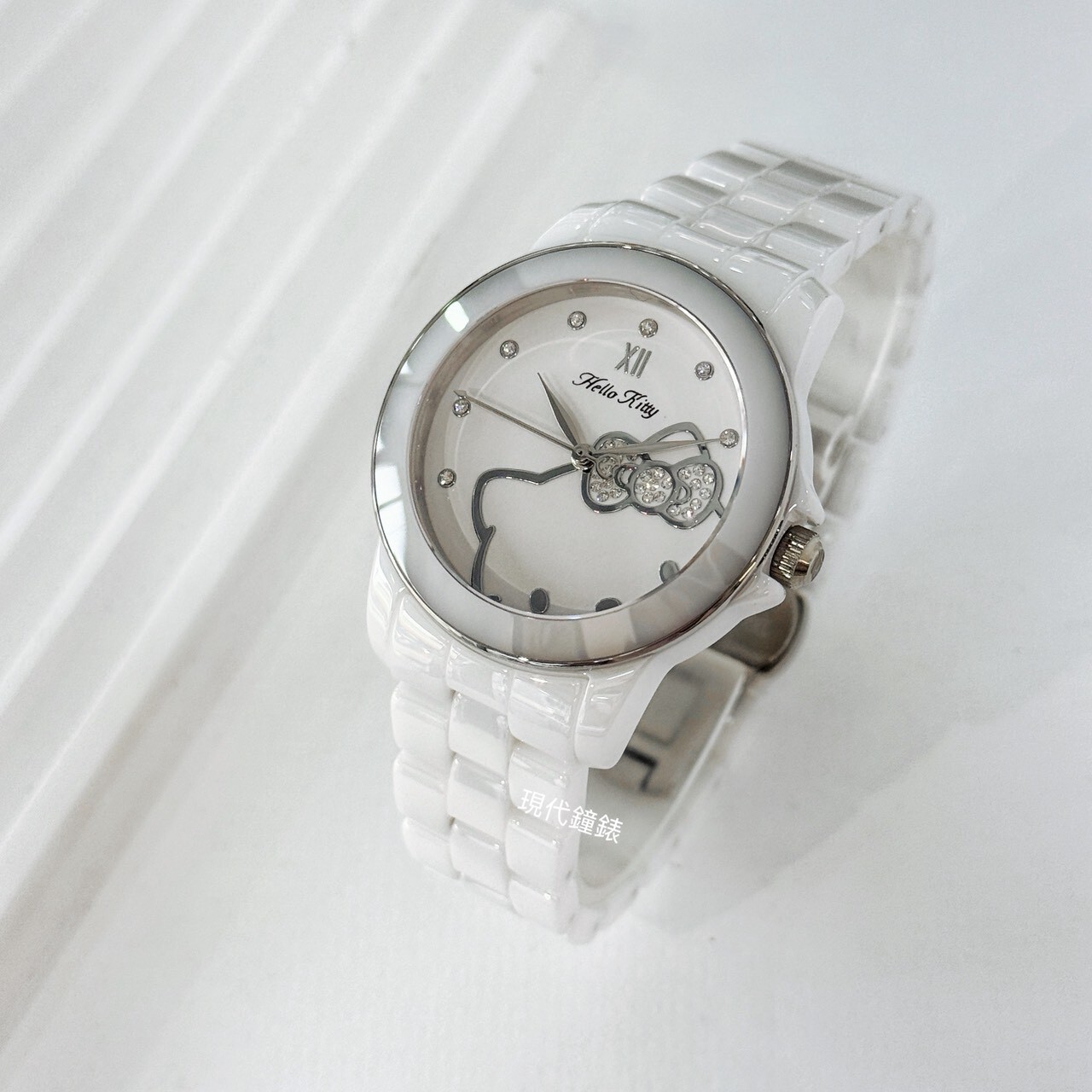 【HELLO KITTY】凱蒂貓甜心夢幻陶瓷手錶 LK673LWWI 36mm 現代鐘錶