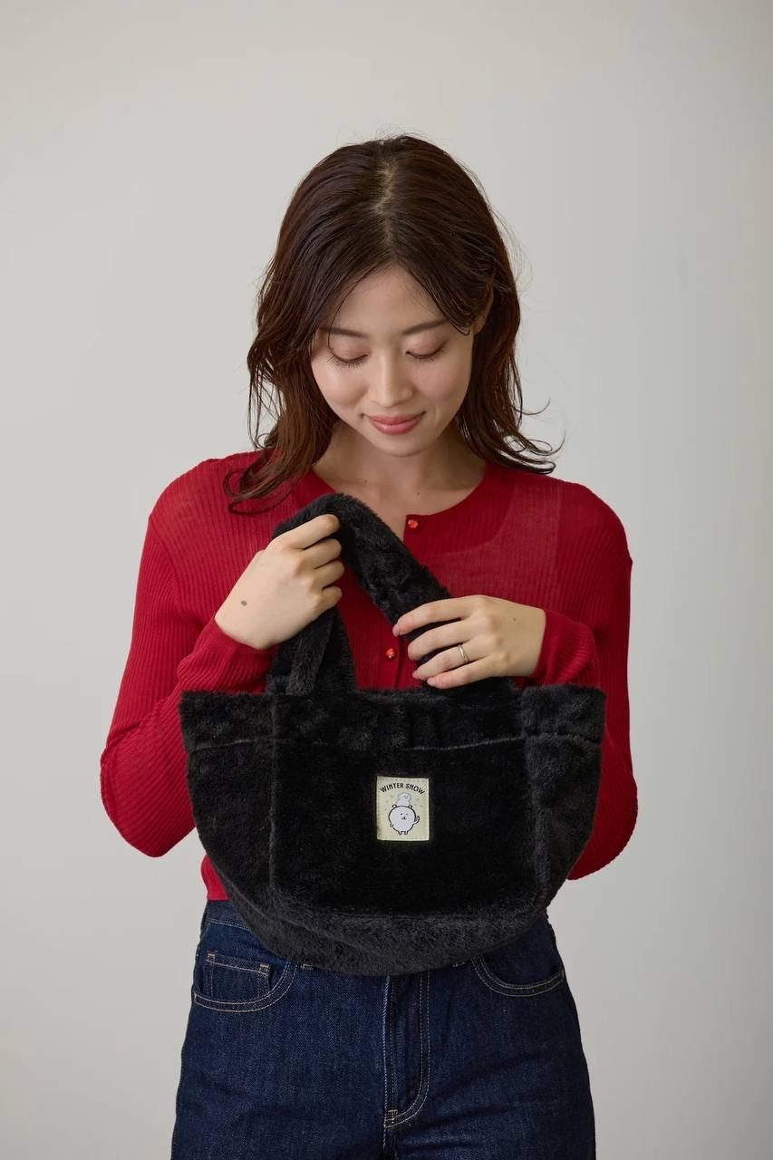 預訂｜Nagano Characters 白熊 Fur Series 毛毛手挽袋 BLACK