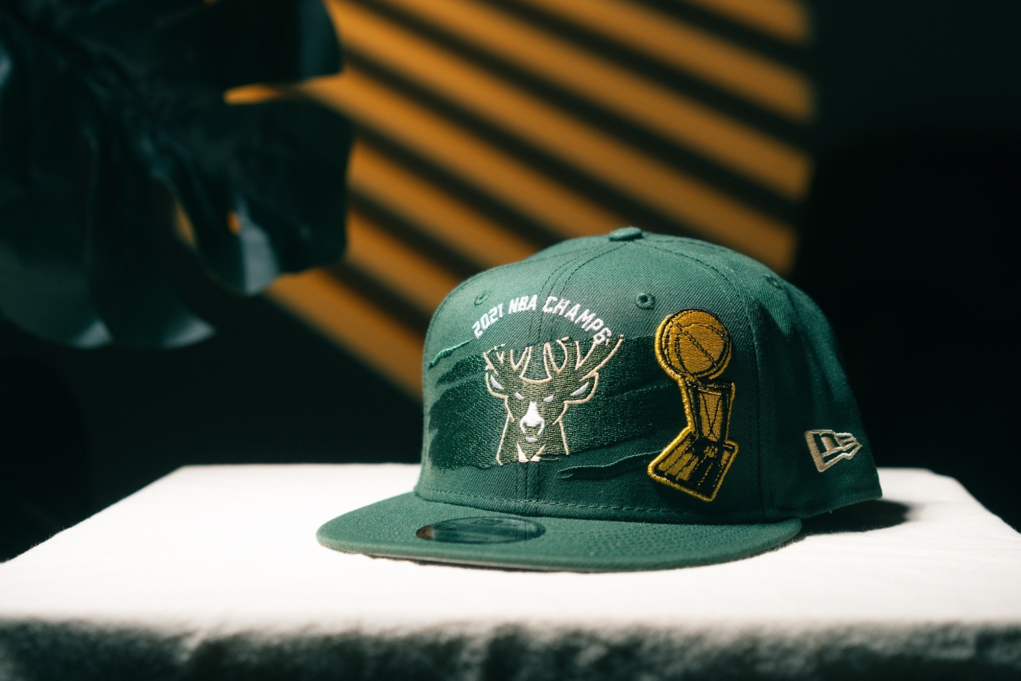 NBA帽子 Milwaukee Bucks 密爾瓦基公鹿 冠軍金盃 棒球帽 New Era 9FIFTY 可調式 全新