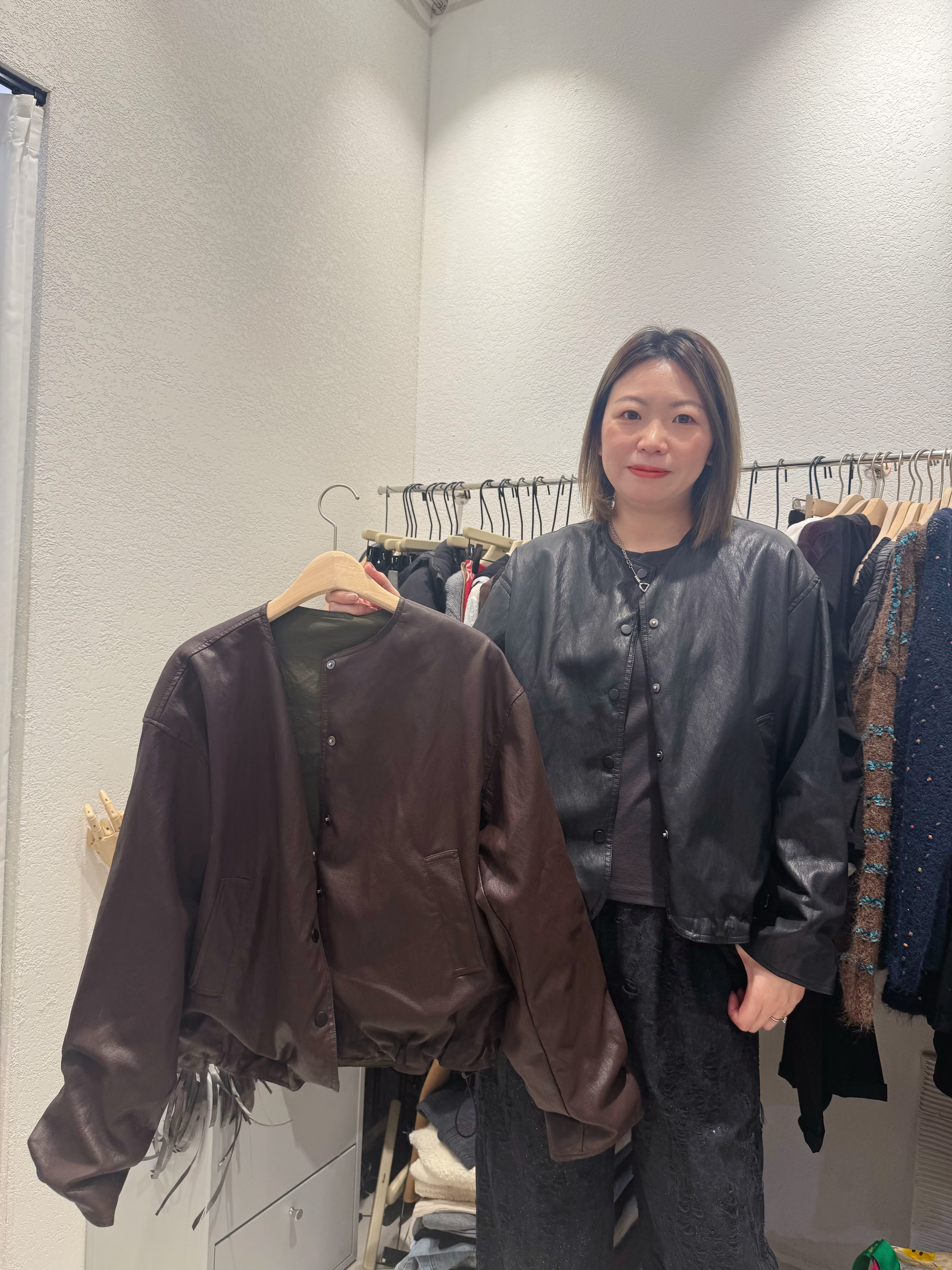 A1MO20 雙面仿皮褸*2色