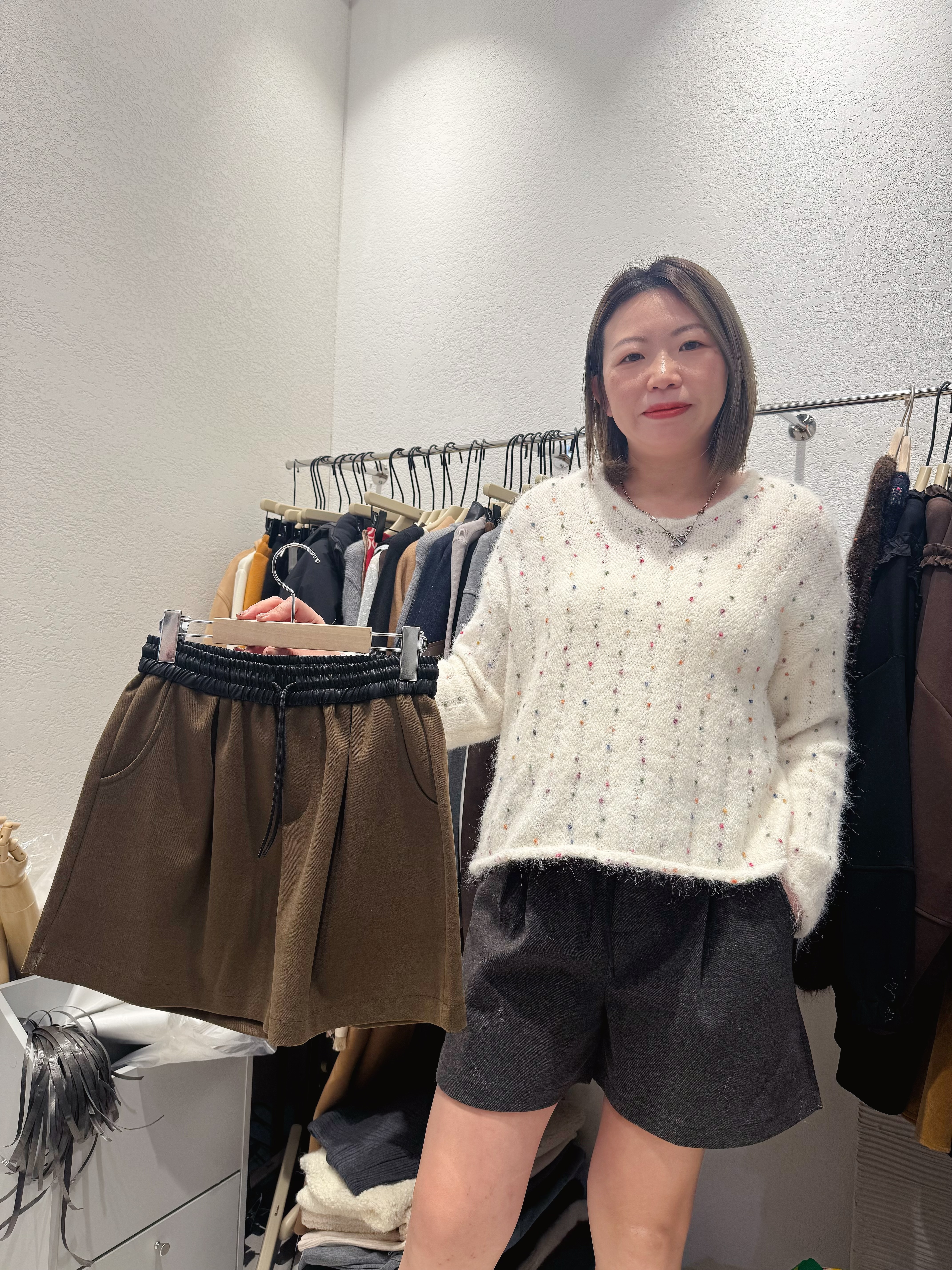 A1MO15 皮邊短褲*3色