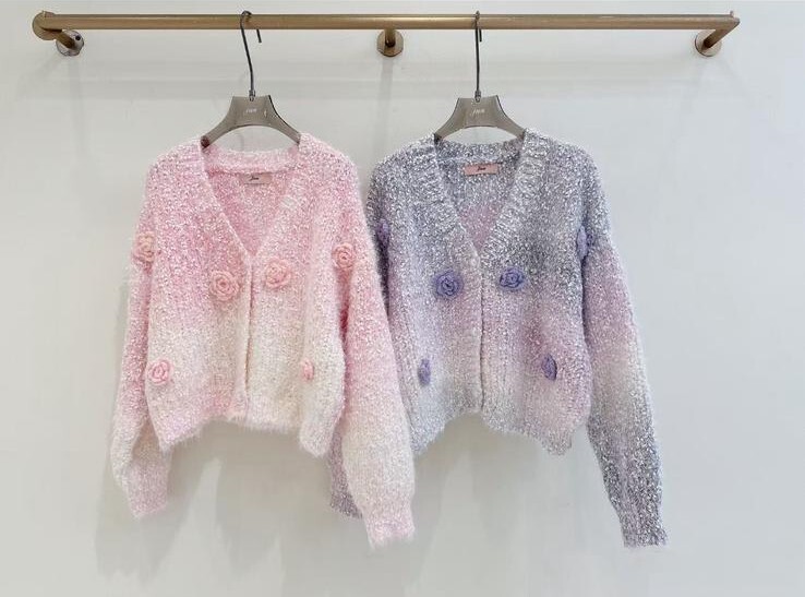 J14 漸變羊毛外套 胸42-50 長18 $399 (一口價)羊毛10%