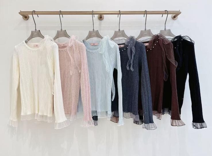 J23 胸34-40 長23 $369 (一口價)