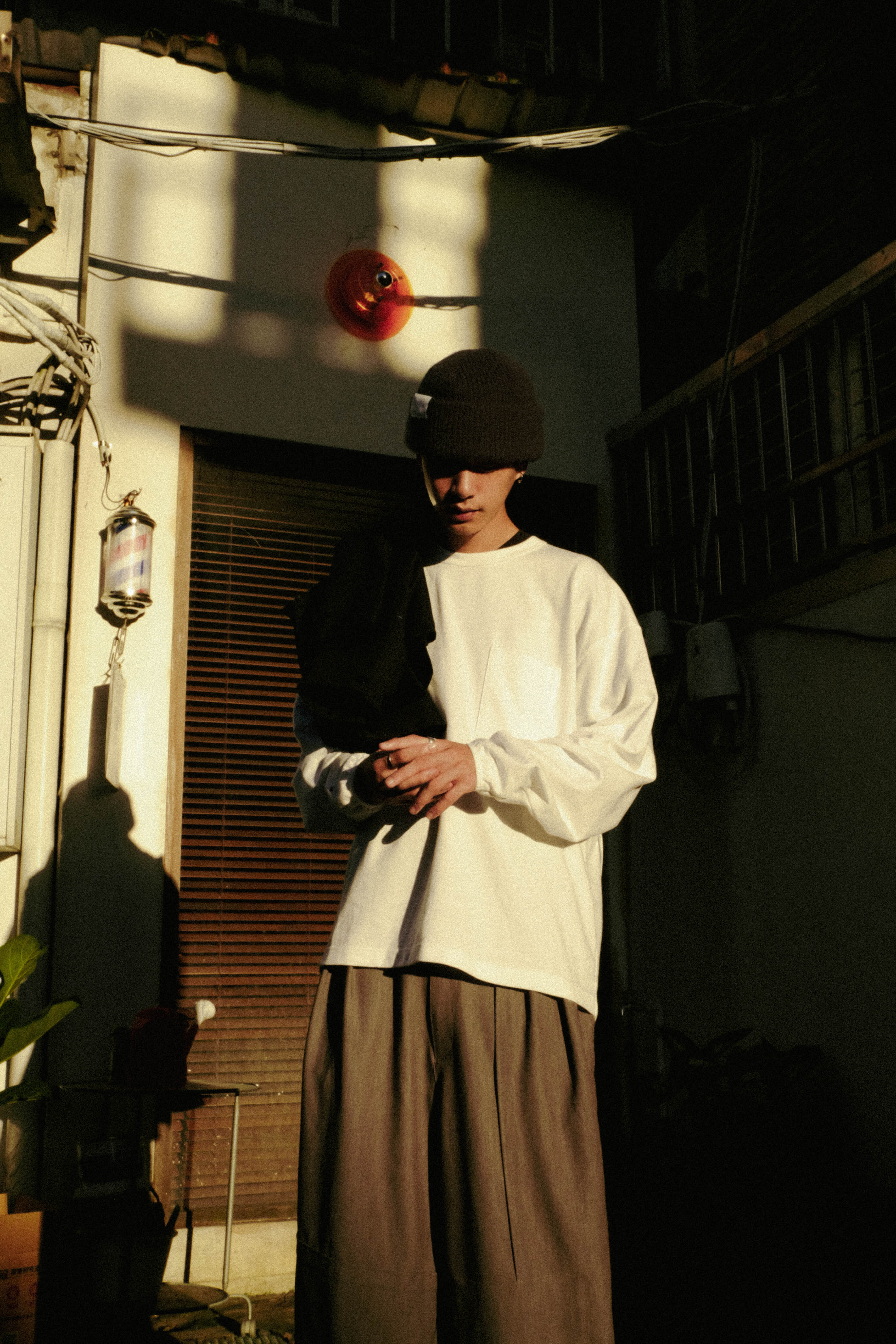 MELSIGN - November L/S Pocket Tee - White