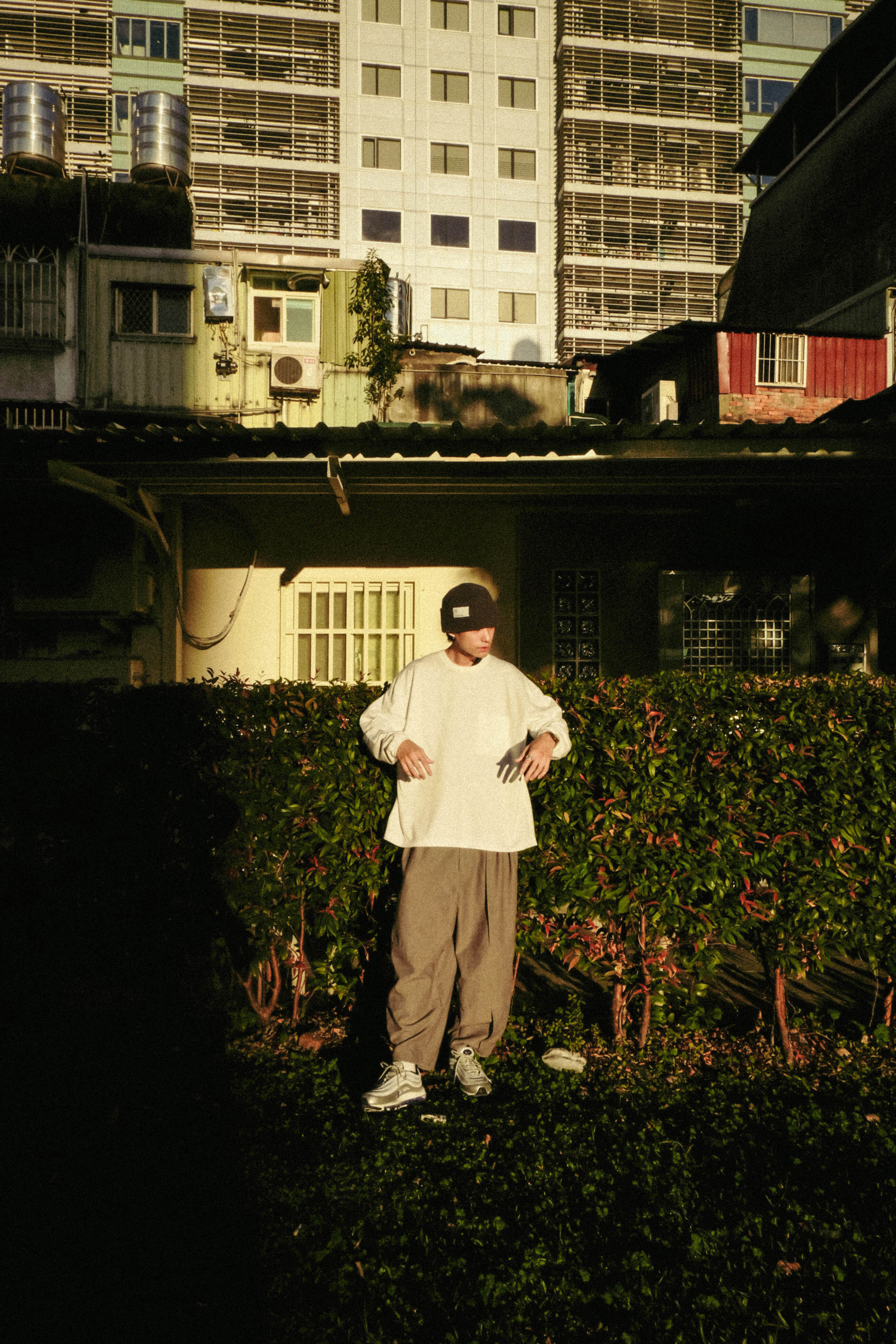 MELSIGN - November L/S Pocket Tee - Ivory