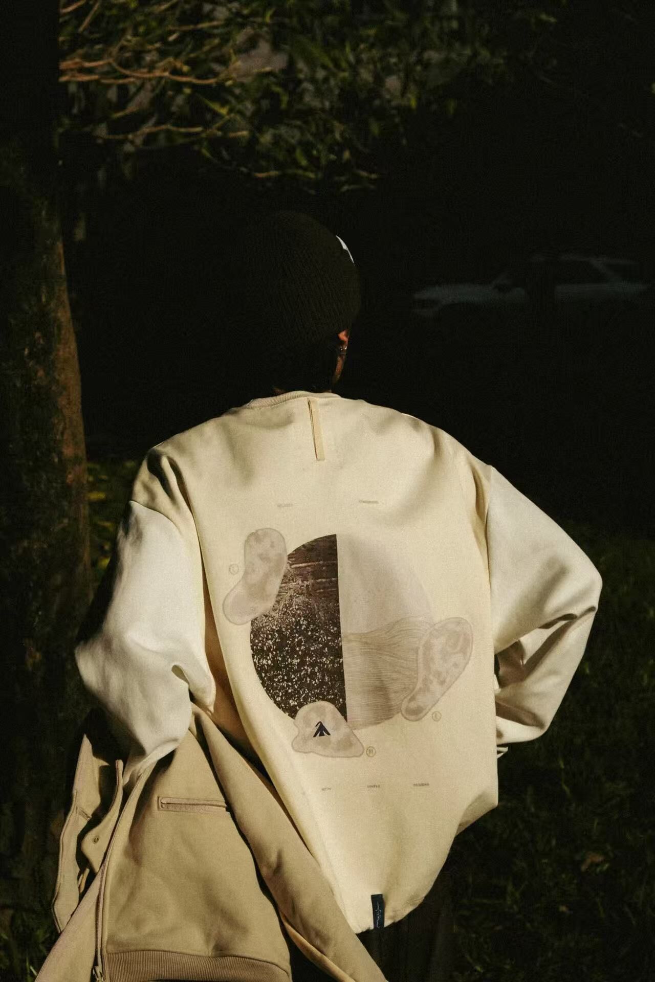 MELSIGN - Mixland Graphic L/S Tee - Ivory