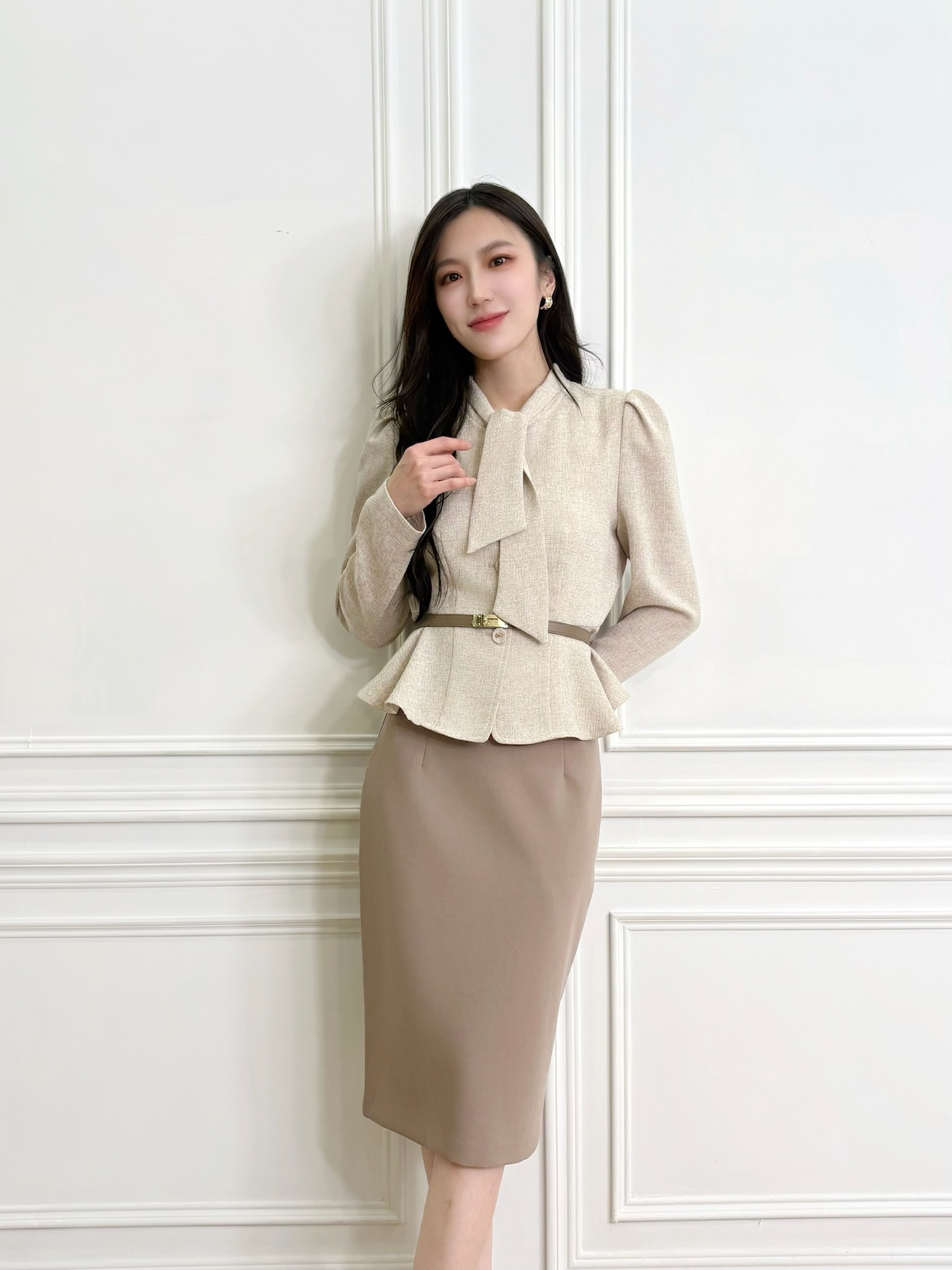 優雅領巾織紋腰身上衣