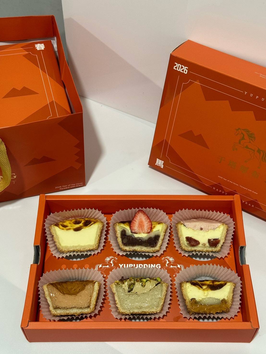 2/11(三)馬年綜合禮盒(原味/草莓乳酪/草莓大福/花生白玉/開心果乳酪/泰奶)