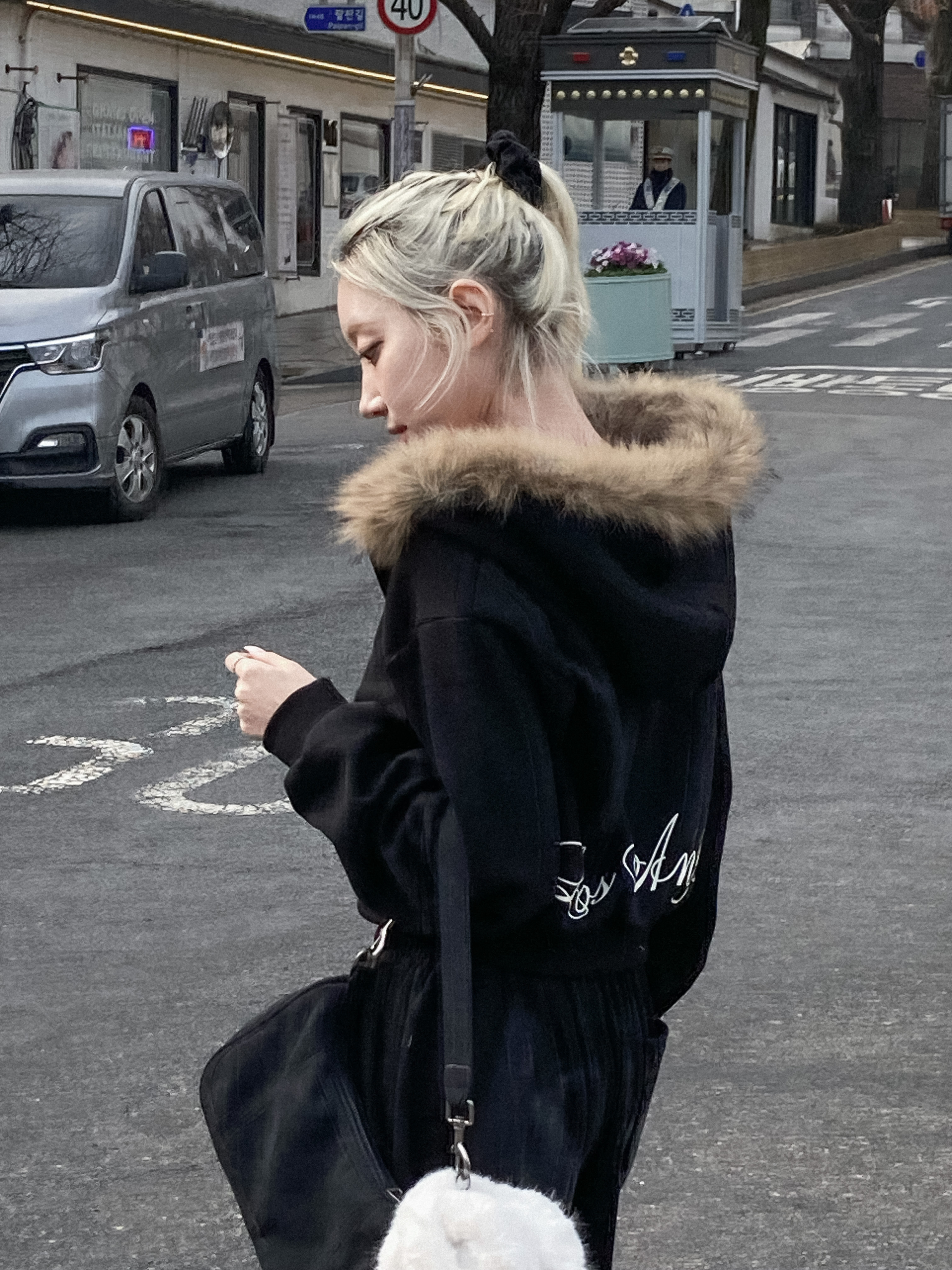 帥氣Los Angeles毛毛帽外套〈🇰🇷DAY 1〉