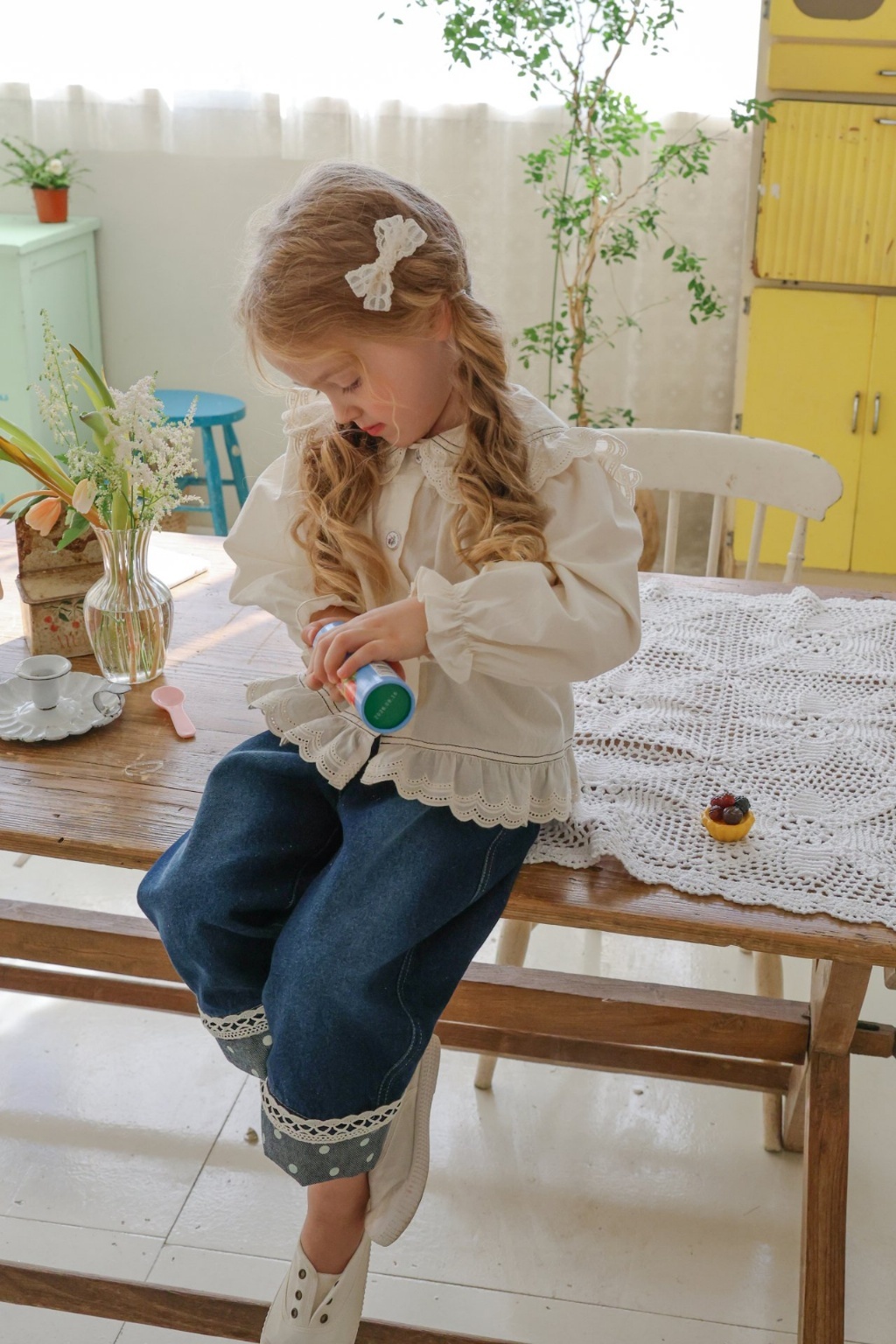 正韓春FLO 兩色波點反摺牛仔褲