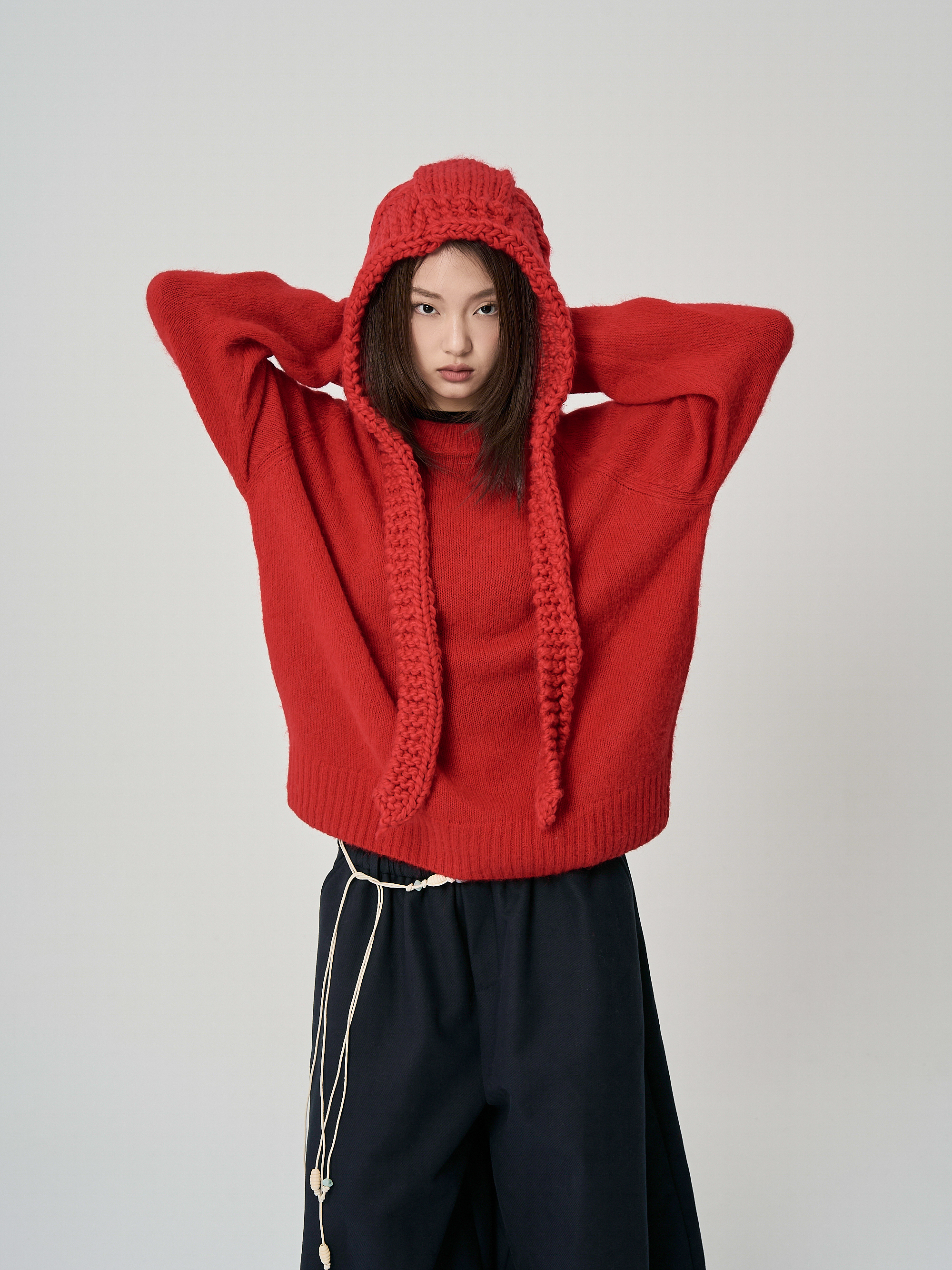 高飽和羊駝毛圓領針織-紅