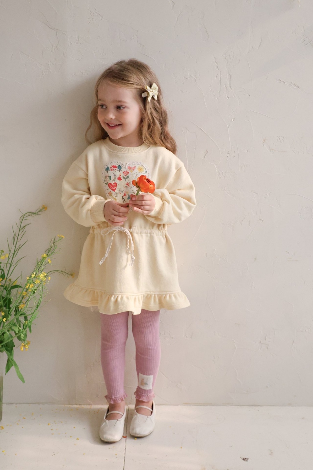 正韓春FLO 兩色春季蕾絲愛心洋裝