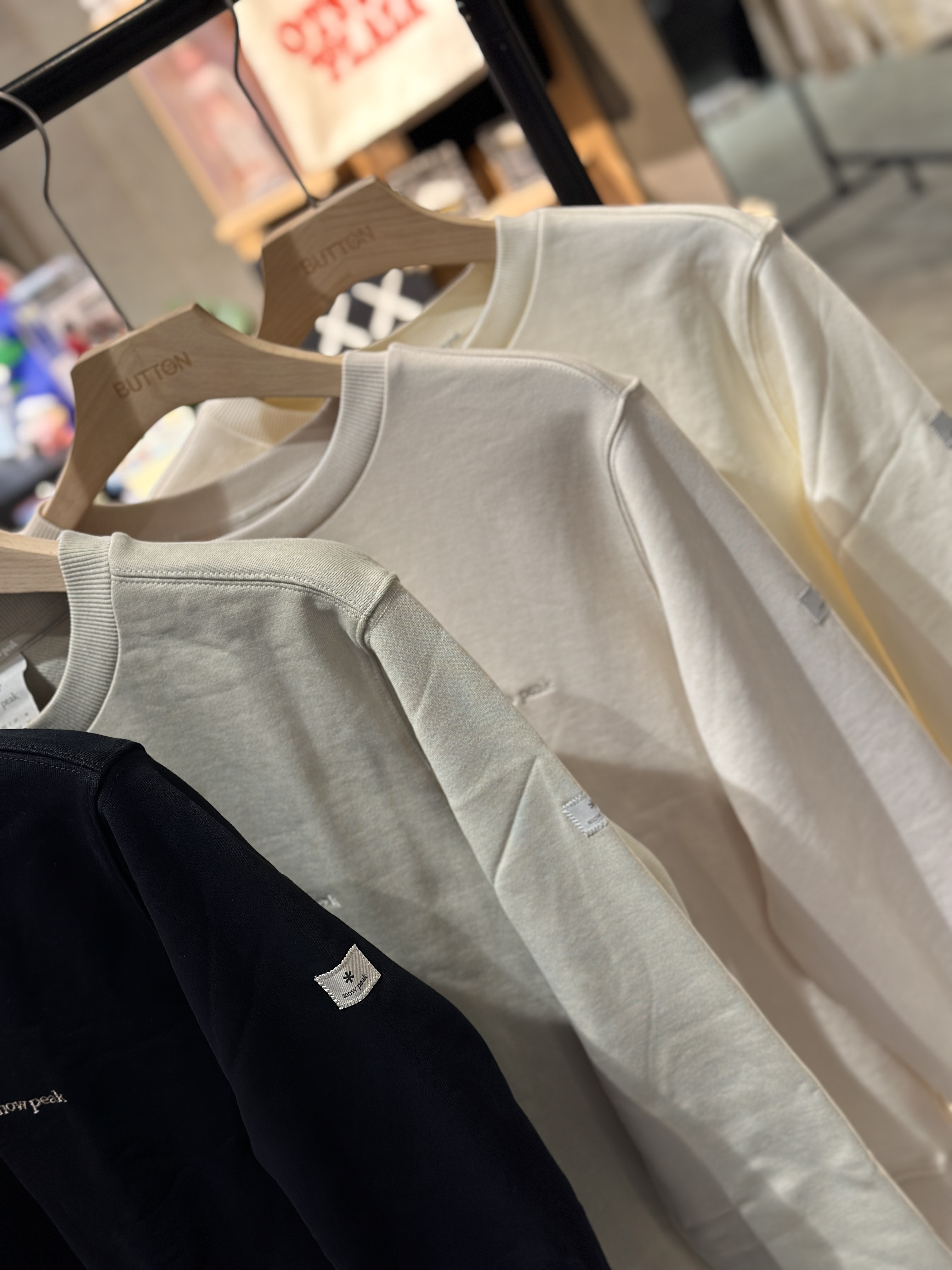 【現貨】snow peak Land Women Sweatshirt 女款 手臂標籤logo 大學tee S25FWFHT61