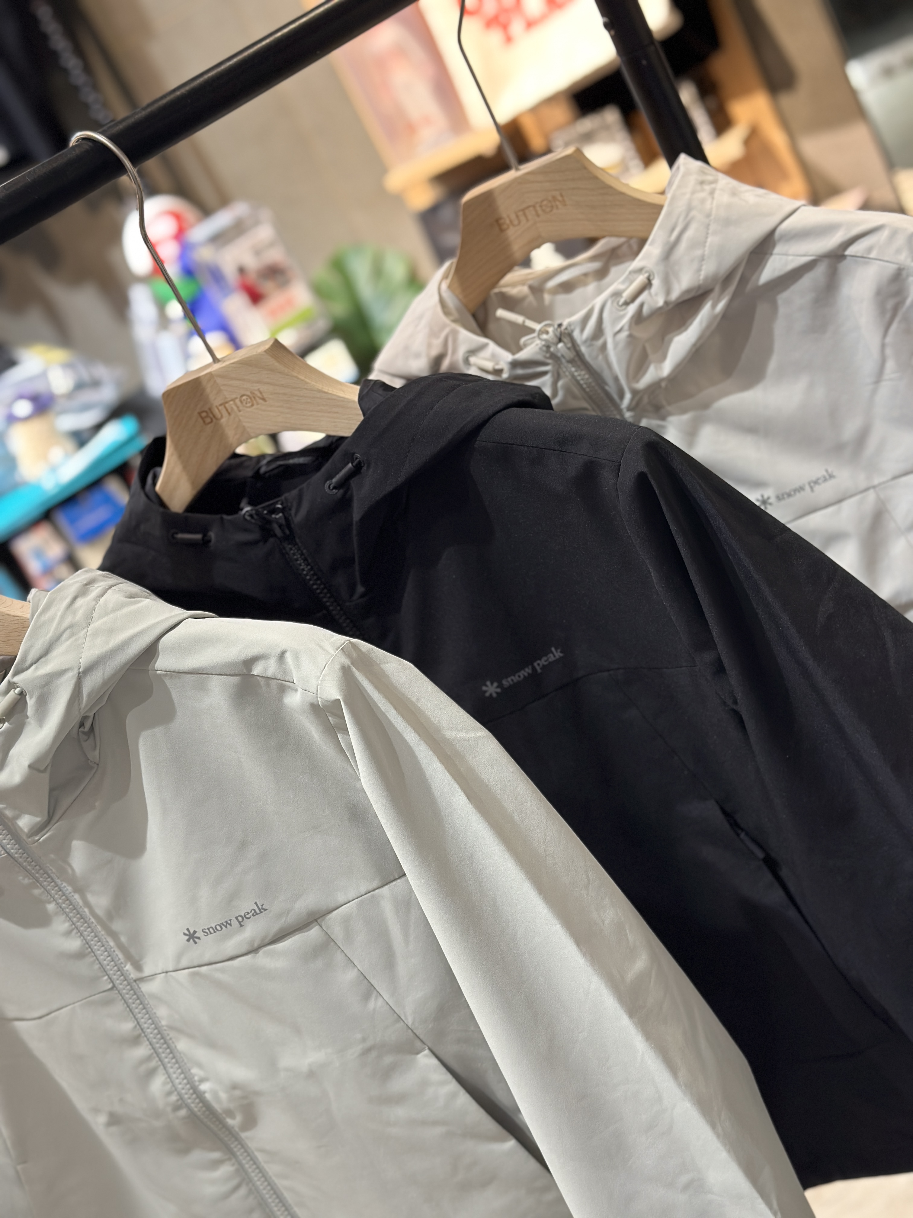 【零碼折扣】Snow Peak 2L Women Titanig Windbreaker 女款 Titanig 雙層 防風外套 S25FWTWB31