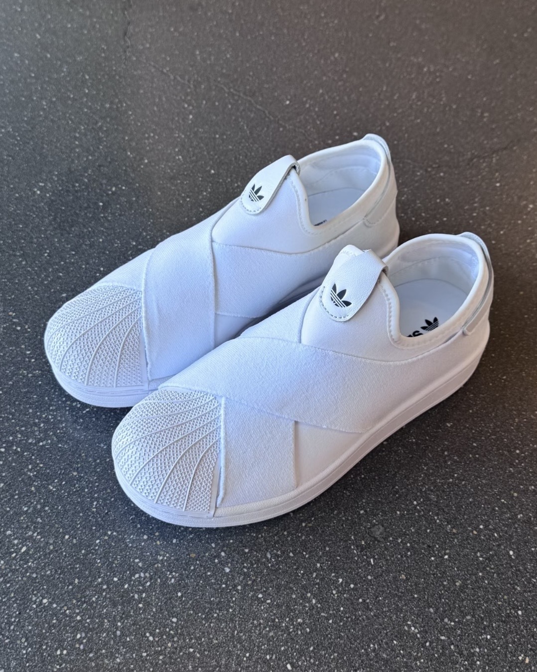 ADIDAS SUPERSTAR 2.0 SLIP-ON 貝殼頭 愛迪達 三葉草 繃帶鞋 懶人鞋 X型鬆緊帶 全白 白色 男女鞋 KH8209 / 預購