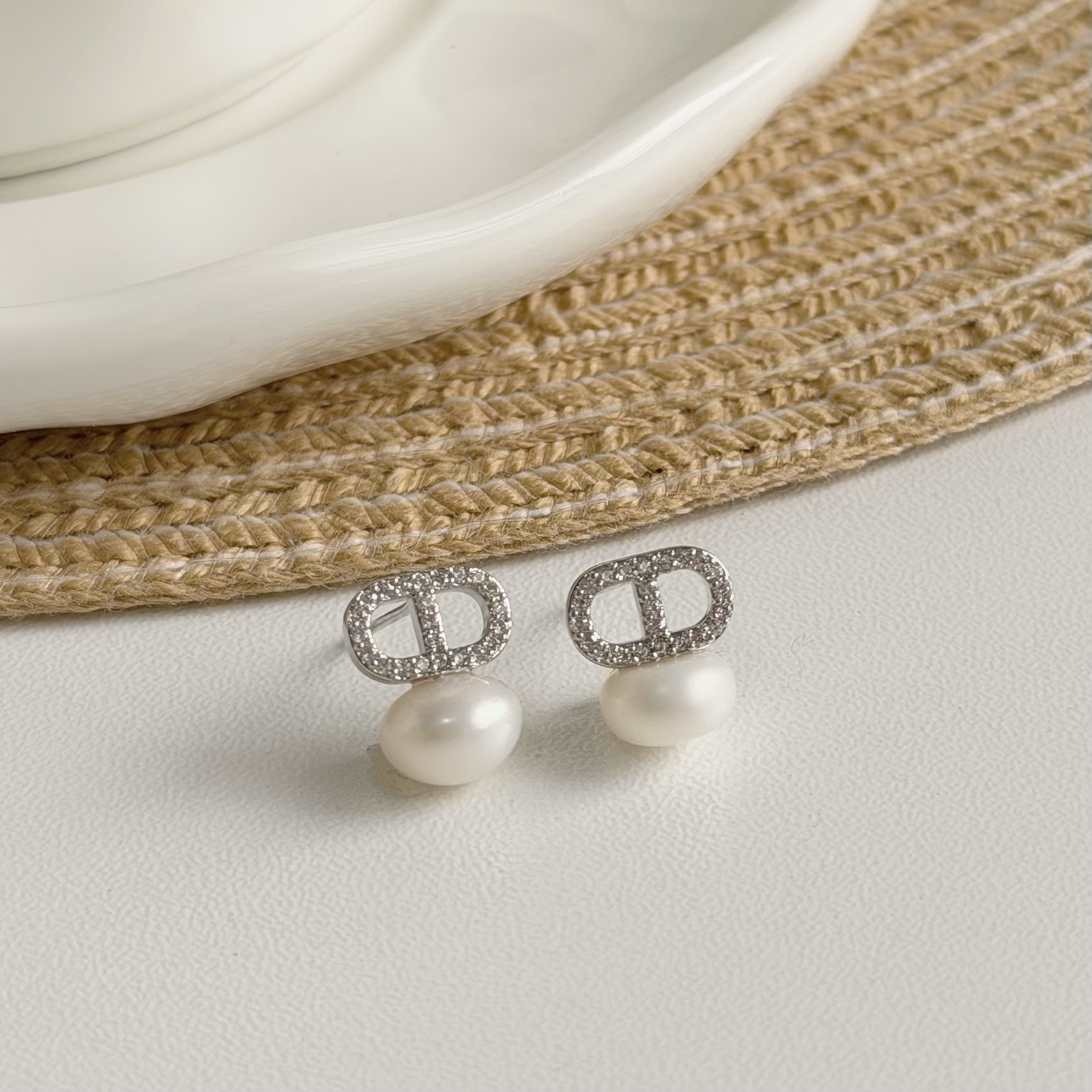 M12排鑽豬鼻珍珠耳針