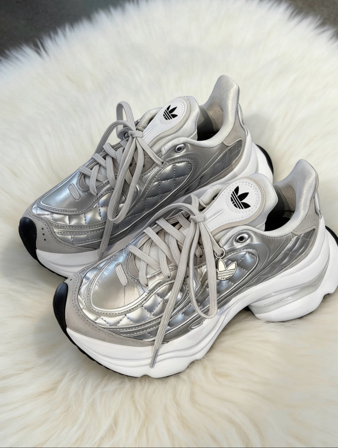 ADIDAS ORIGINALS OZVENUZ 增高 復古 小香風 菱格紋 銀色 KJ3971