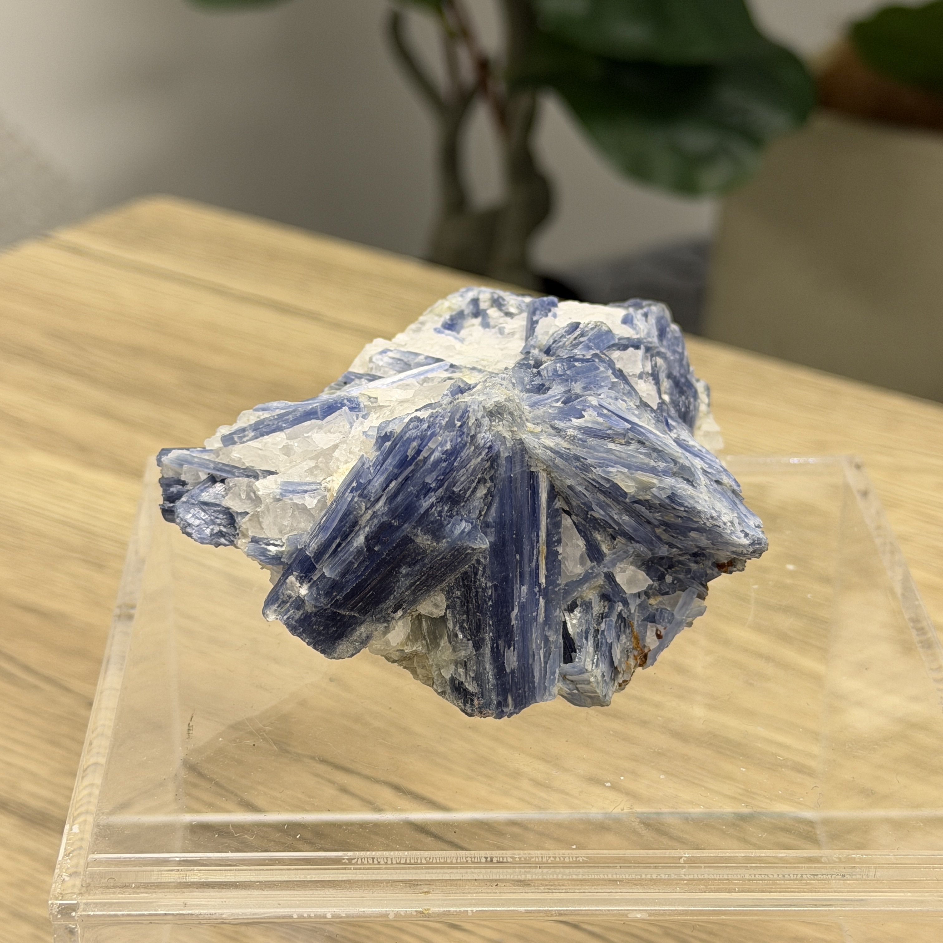 藍晶石原礦 KN1578