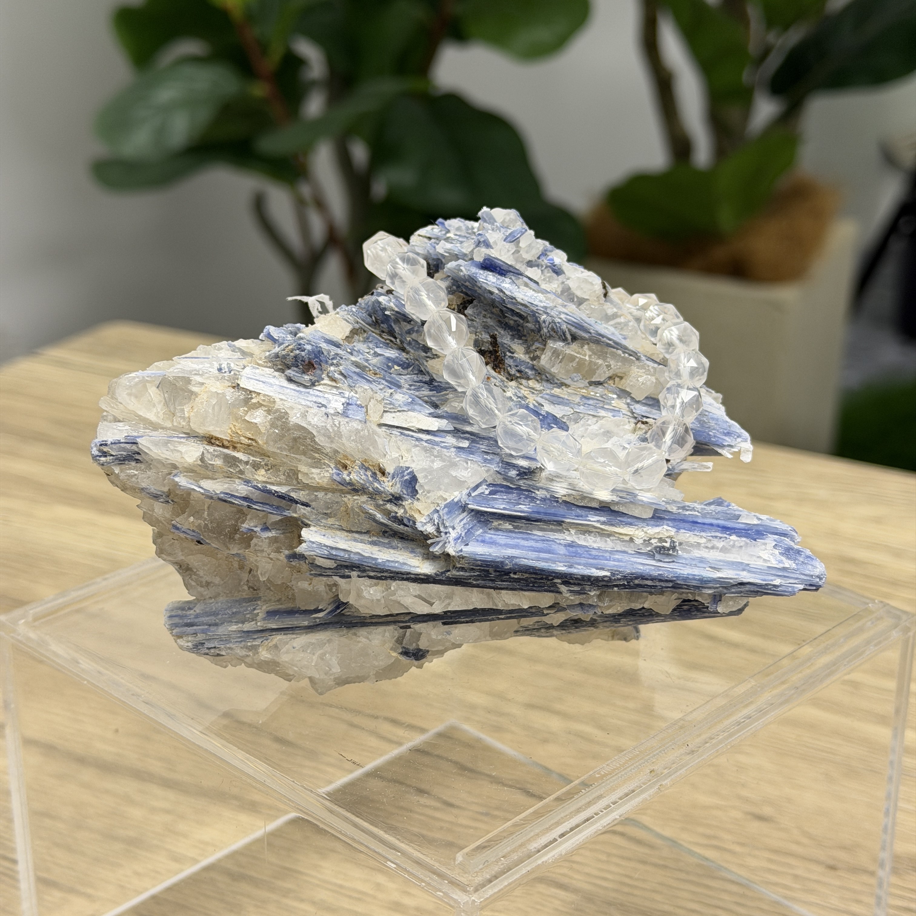 藍晶石原礦 KN1575