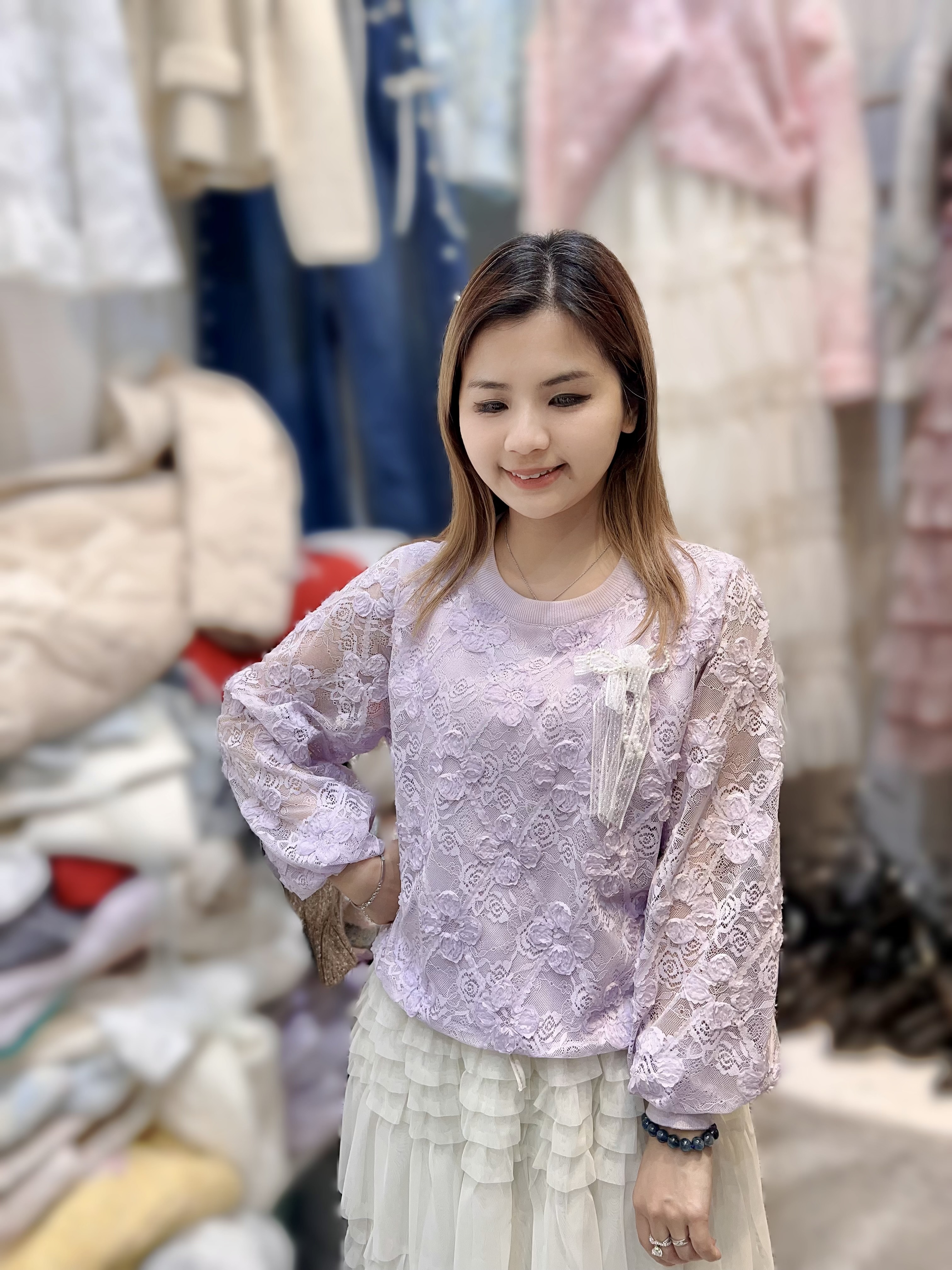 J01 胸40-44 長22 $499 (一口價)