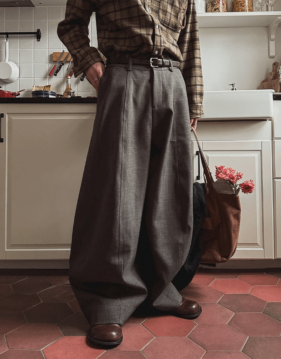 長款彎刀休閒褲