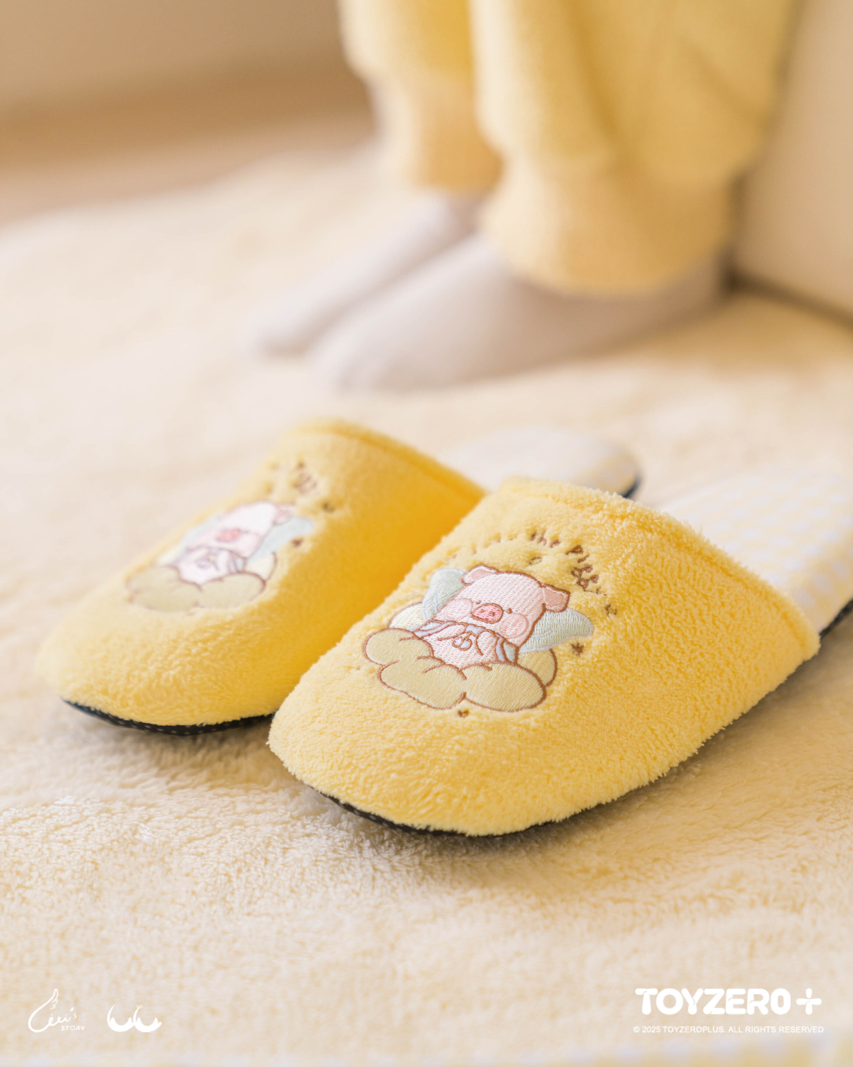 罐頭豬LuLu 冬日系列 - 室內拖鞋 (連袋)