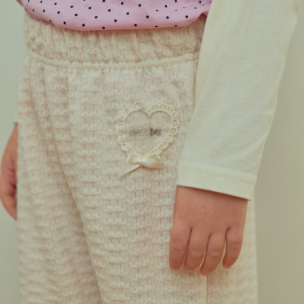 正韓春 1stblue 蕾絲愛心雲朵長褲